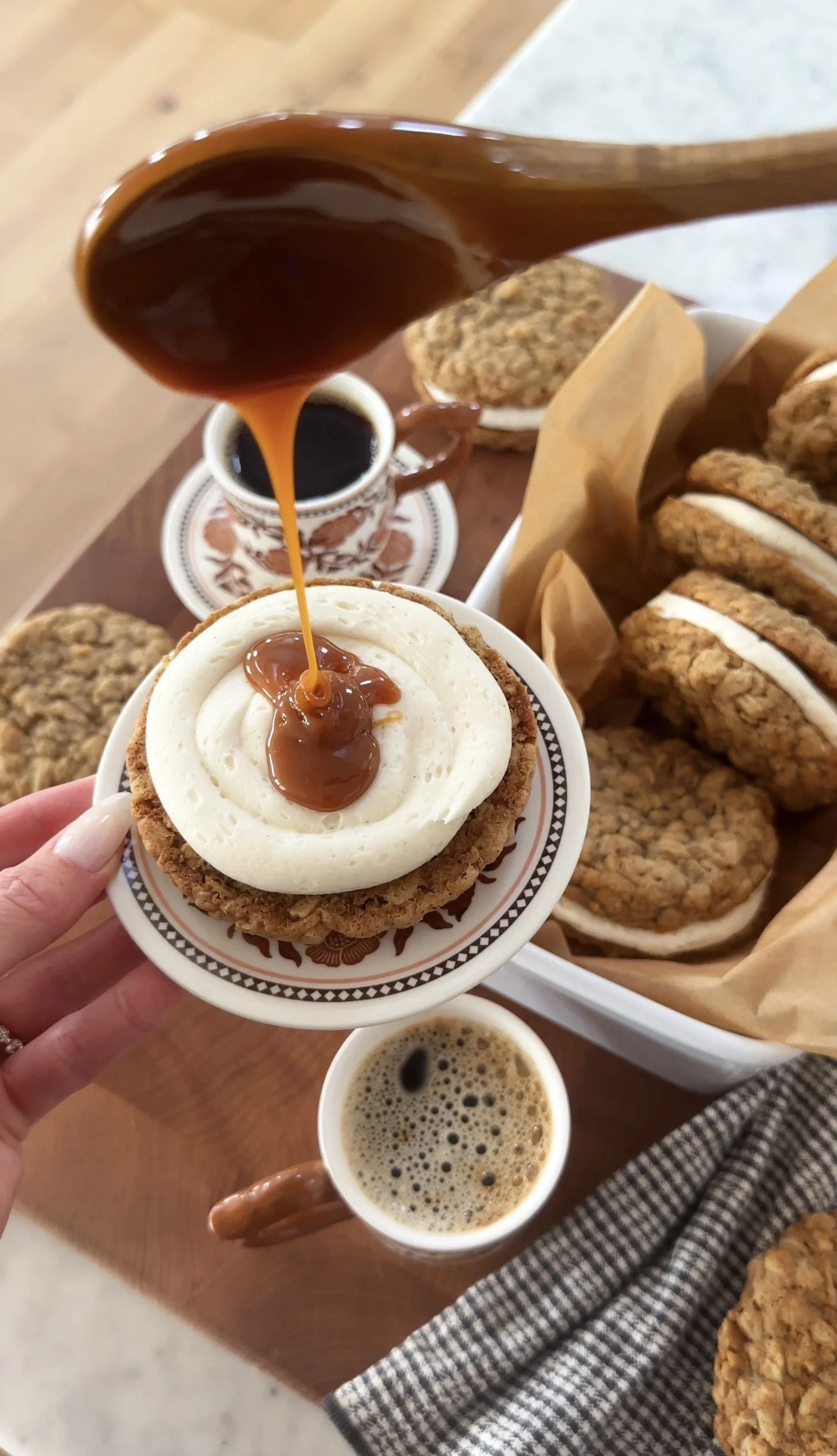 Brown Butter Oatmeal Cream Pies