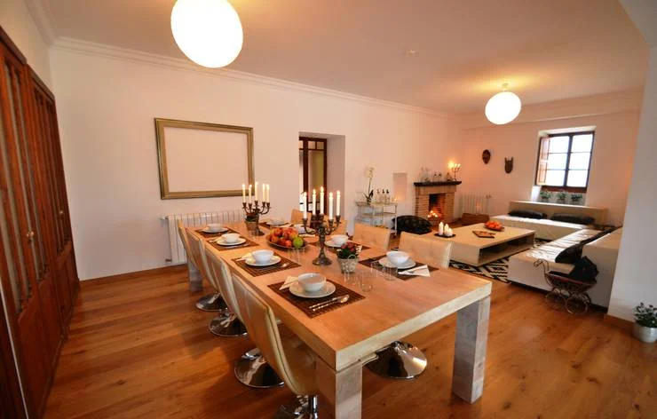 dining_room.jpg