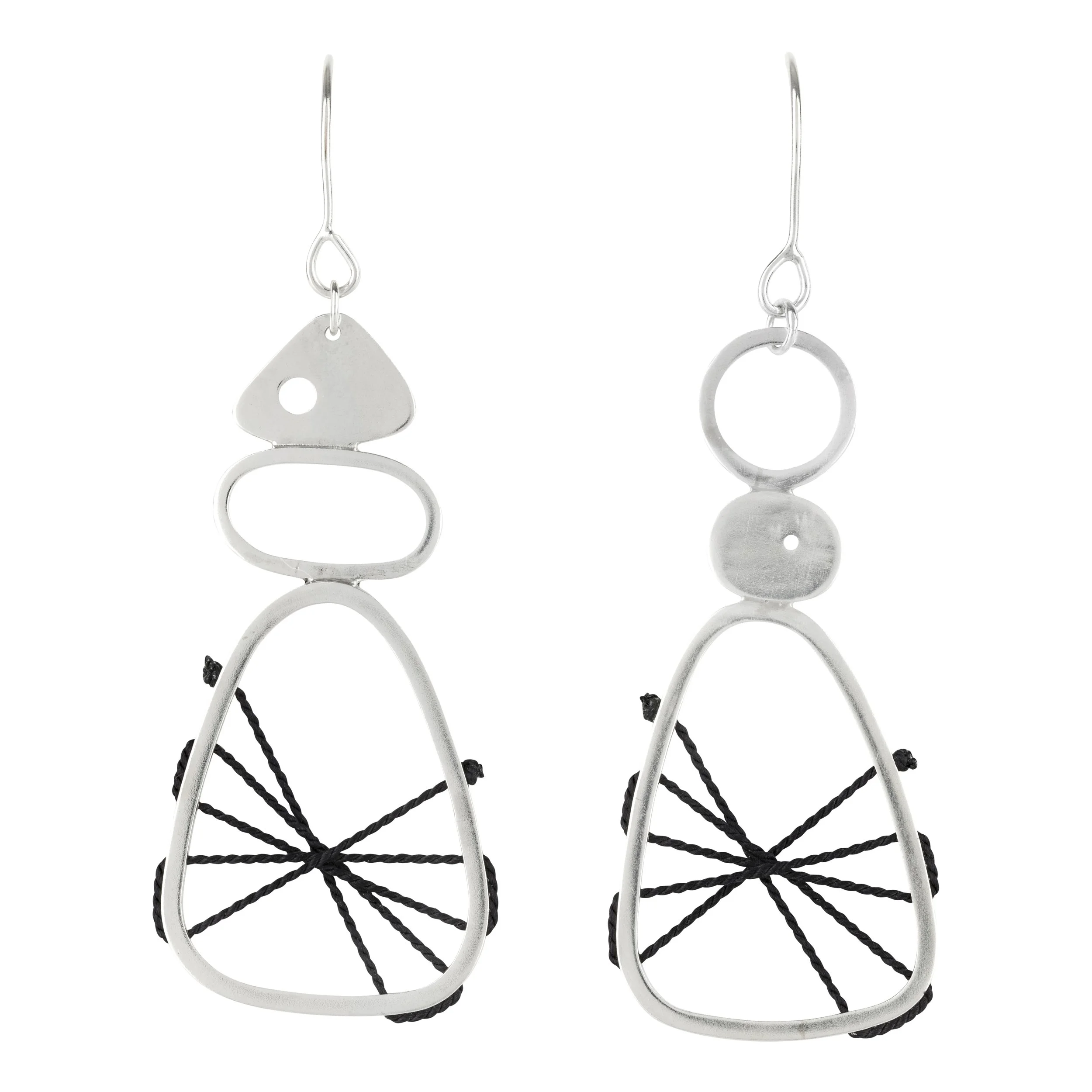 *Hepworth Earrings c:o Black 2.jpg