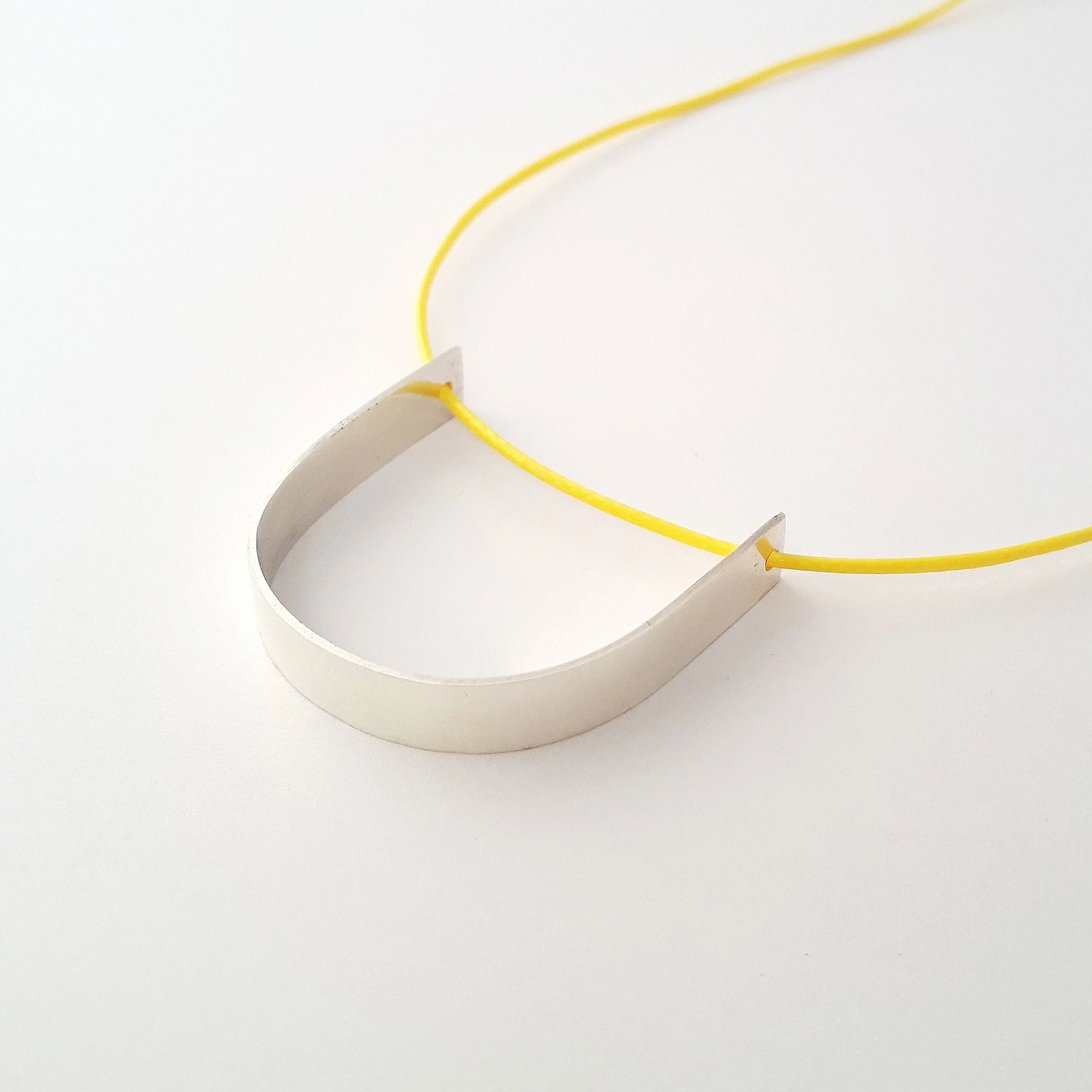 Yellow scoop small.jpg