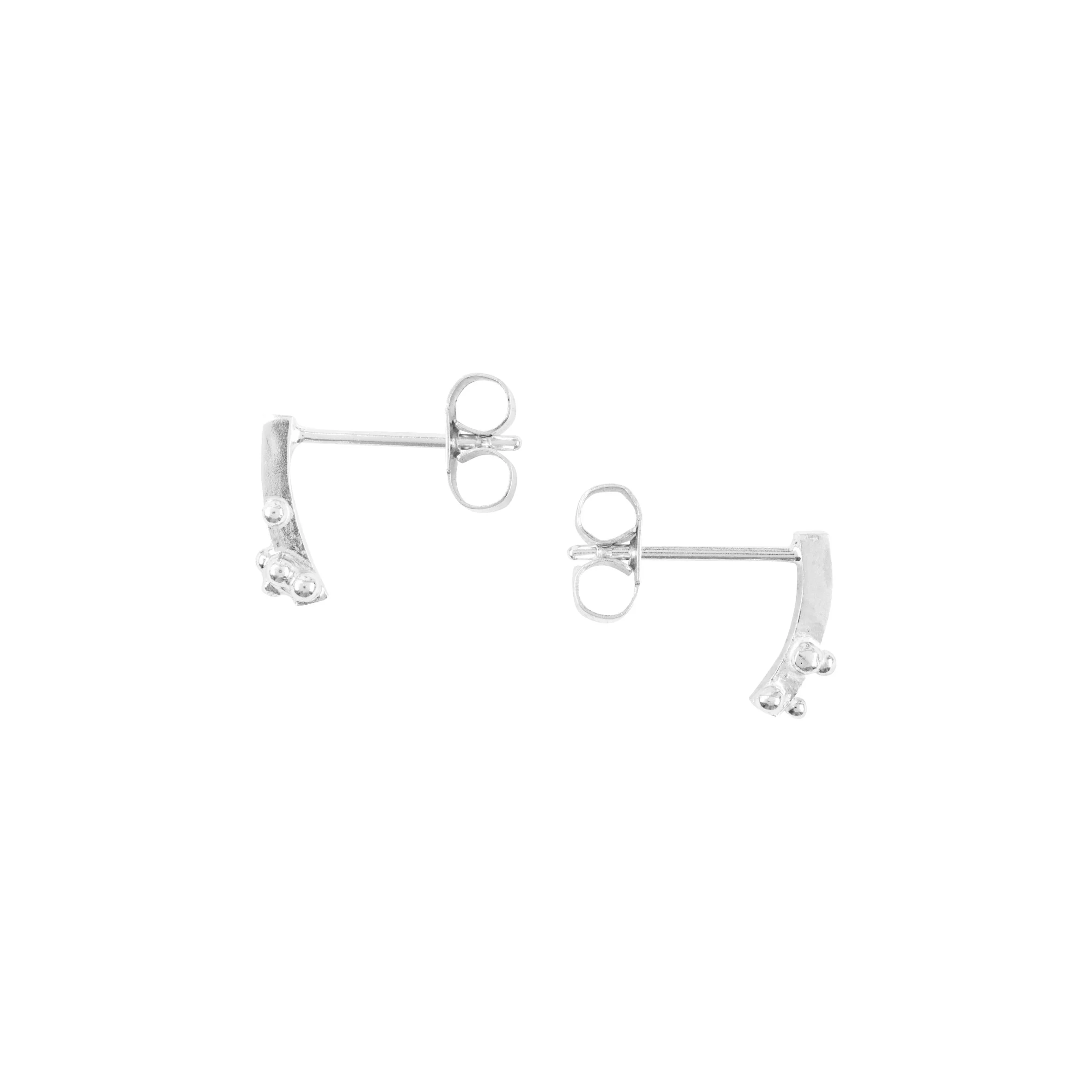 Granulated Arc studs c:o.jpg
