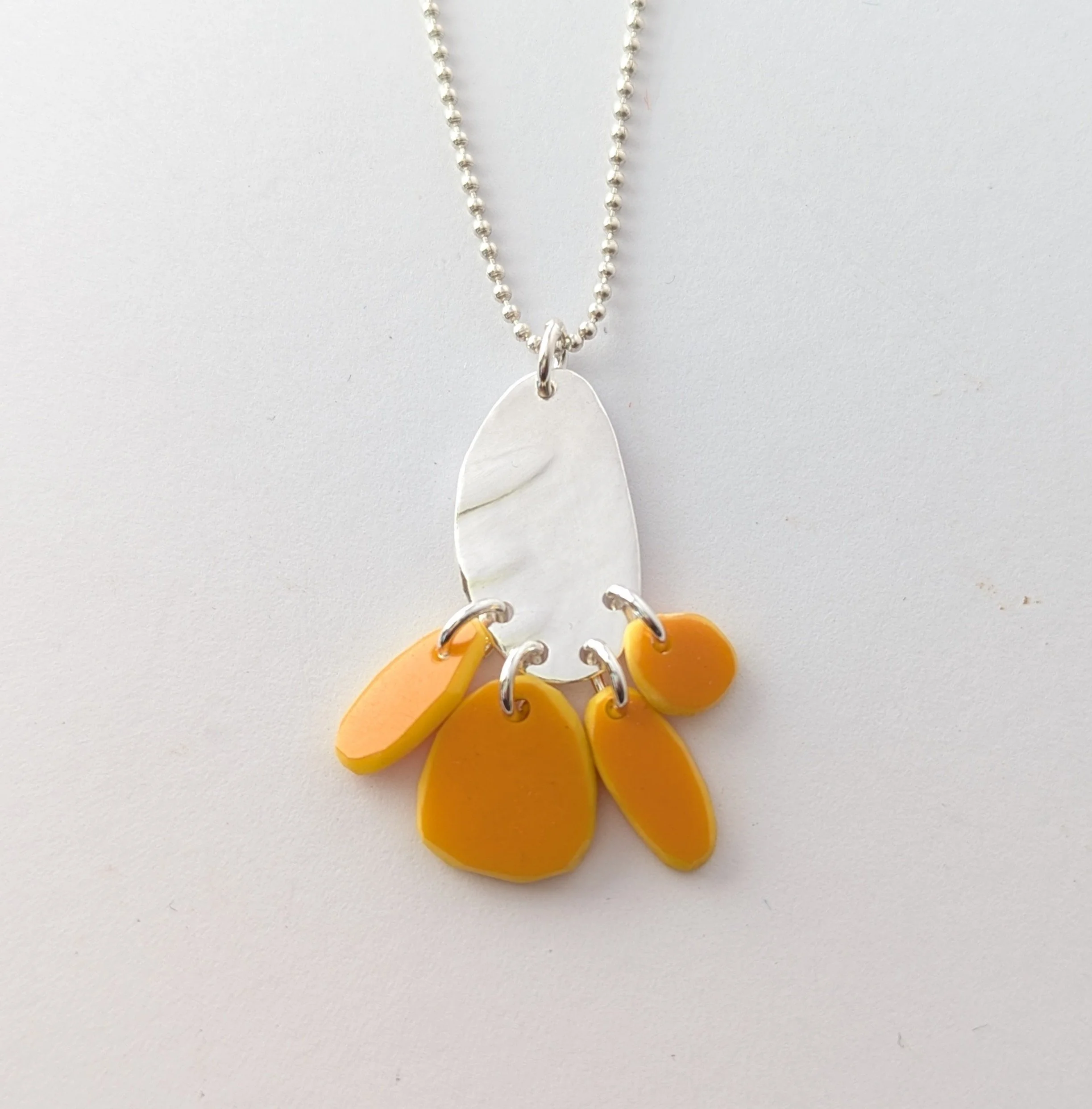 Tiddleywink pendant yellow.jpg
