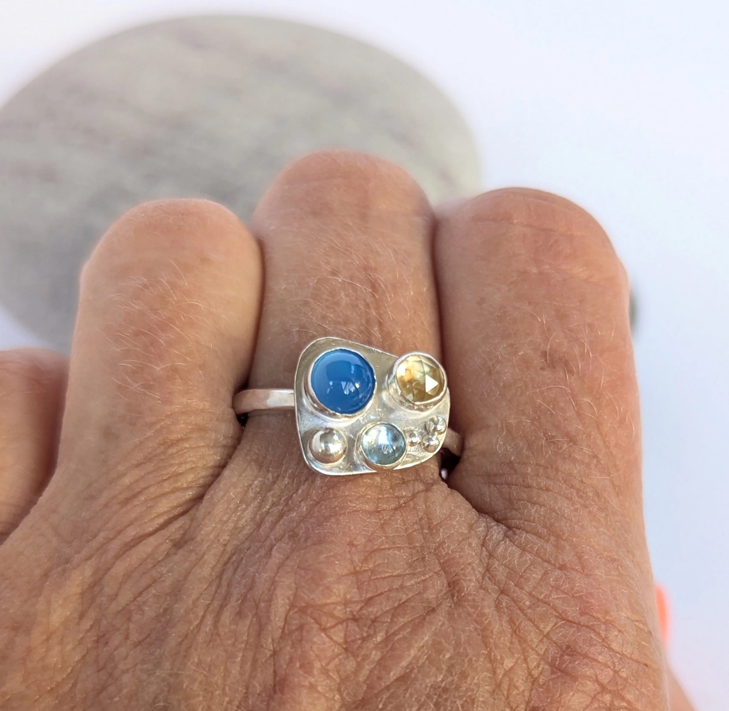 Seapool ring, Agate, Citrine, Topaz Size T 6.jpg