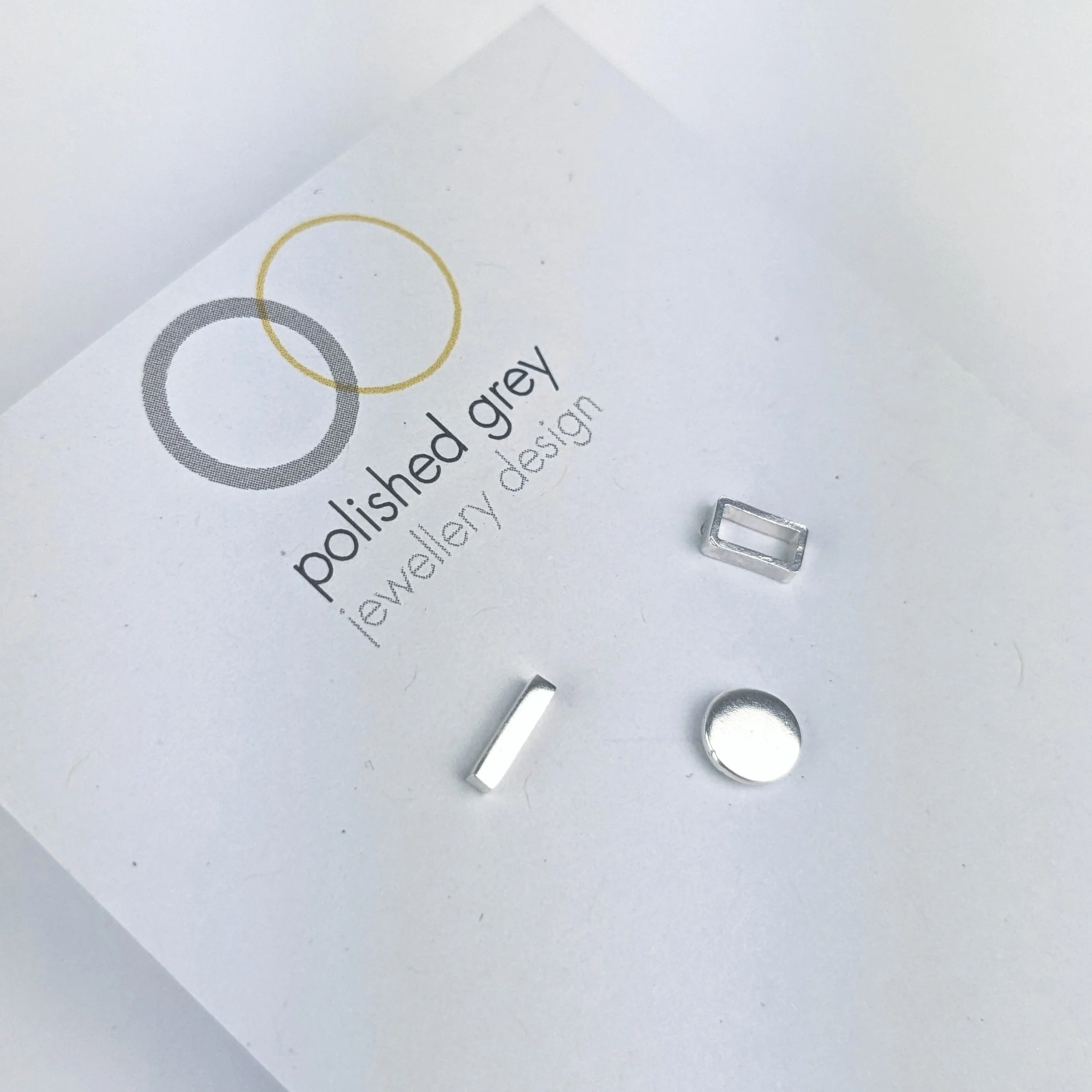 Stud trio G detail.jpg