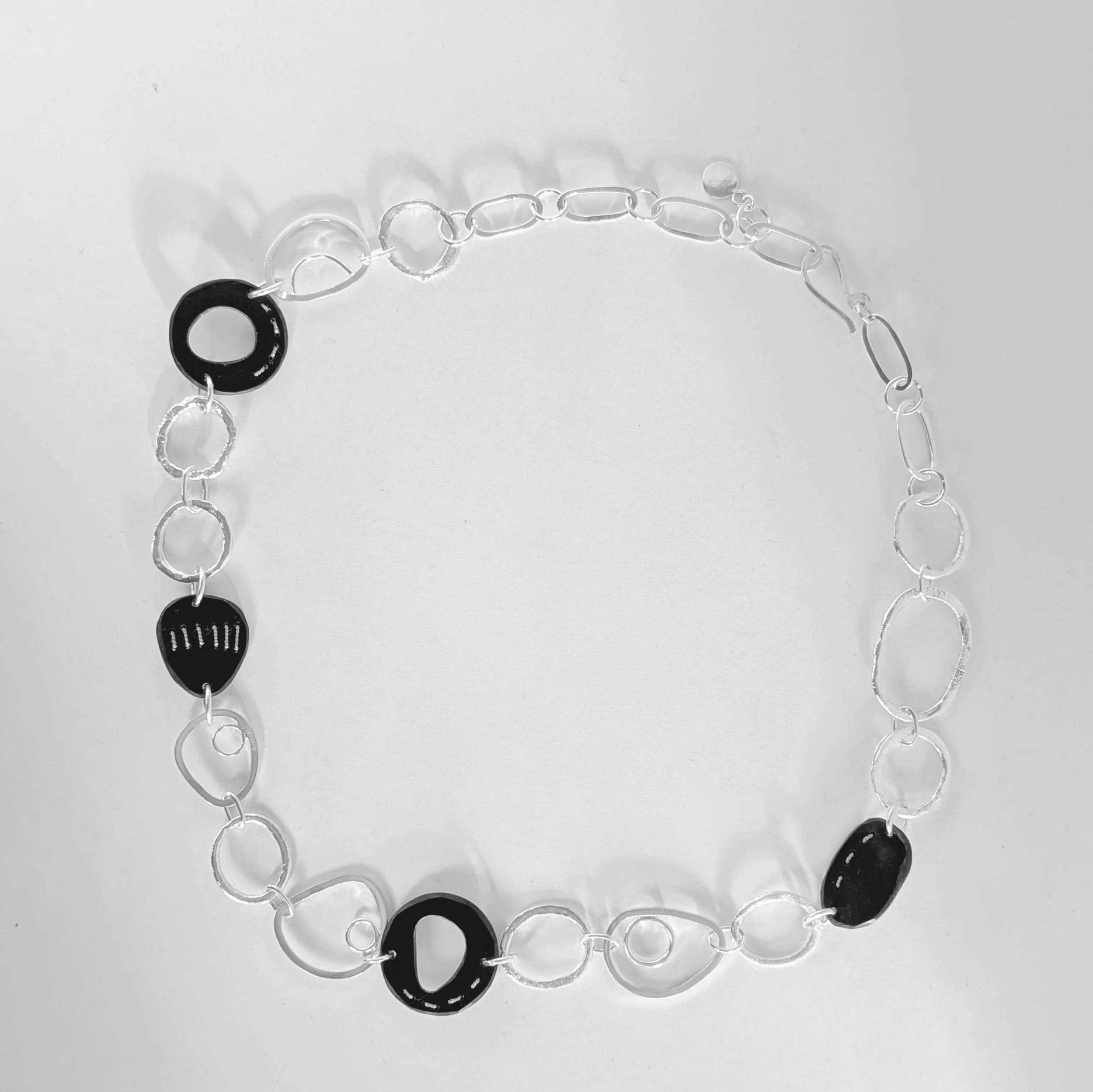 Tiddleywink necklace Blk.jpg