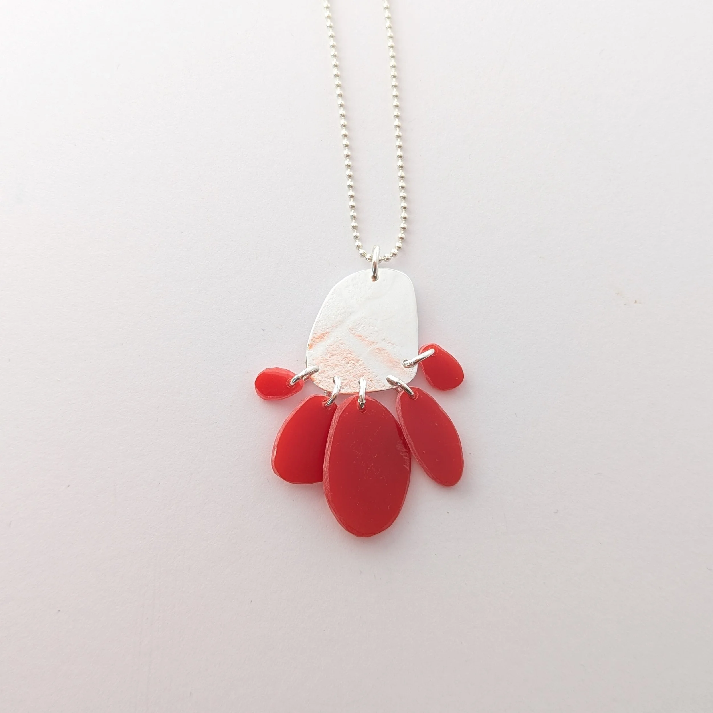 Tiddleywink pendant red.jpg