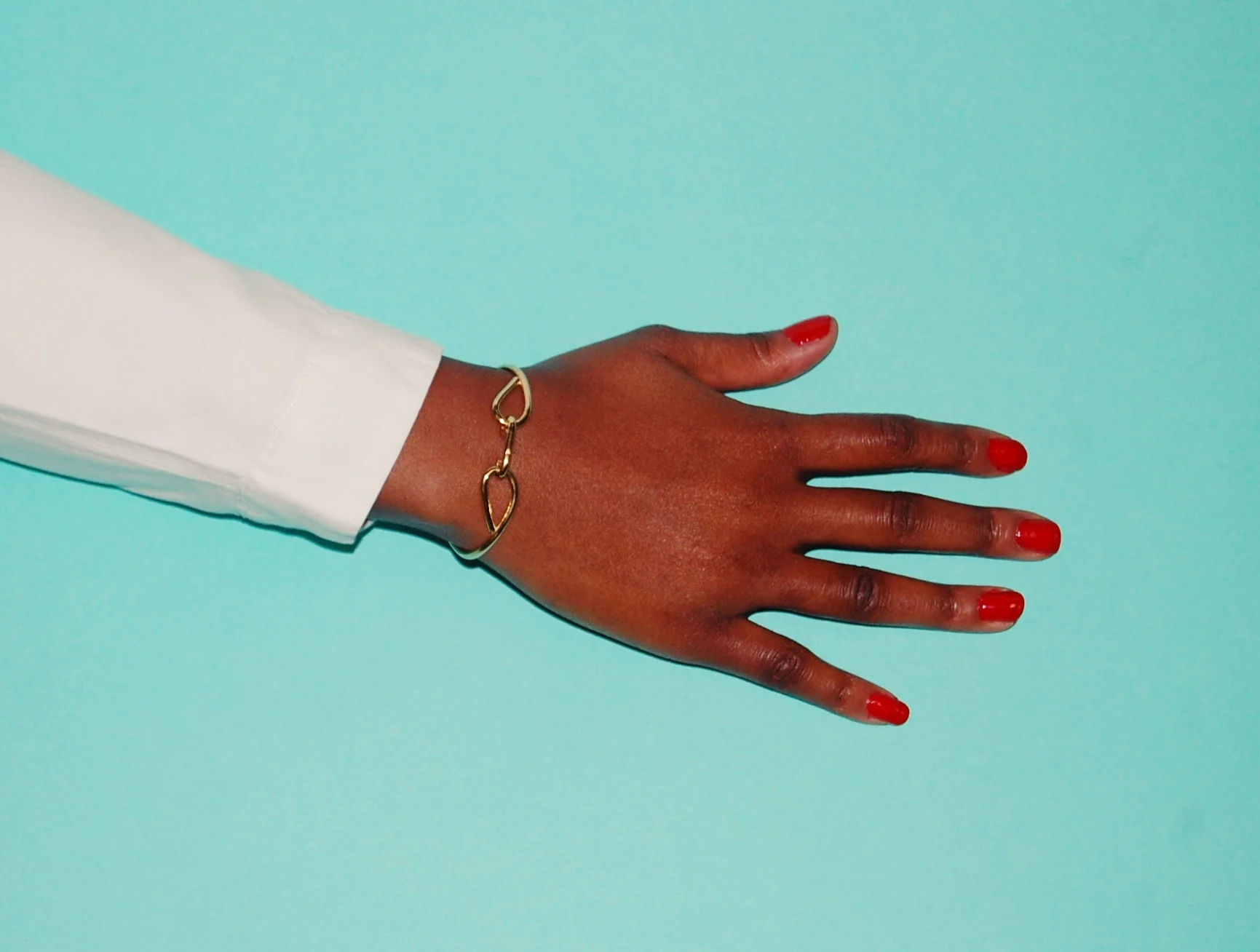 Bracelet fond turquoise.jpg