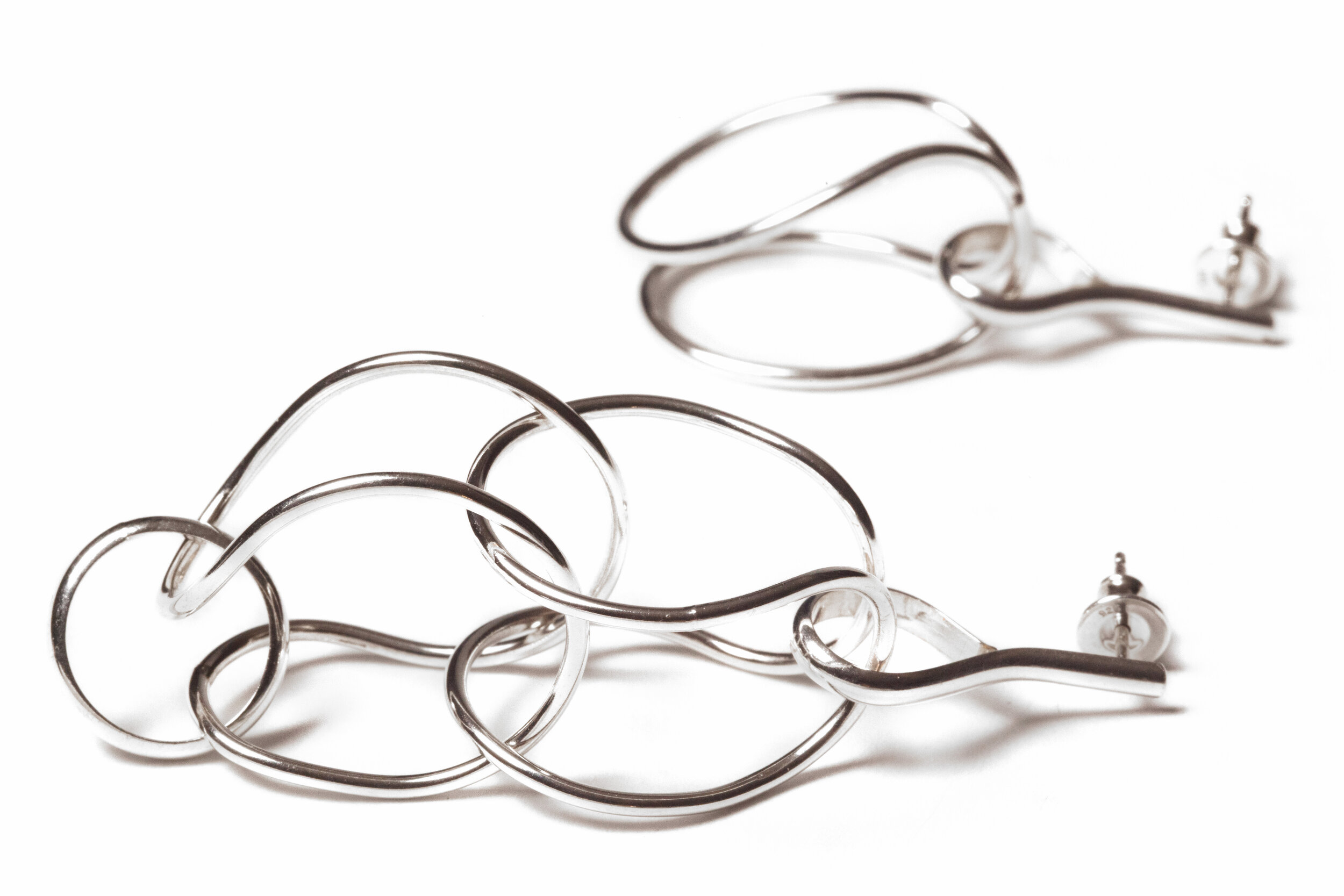 BOUCLES D'OREILLES I-VI