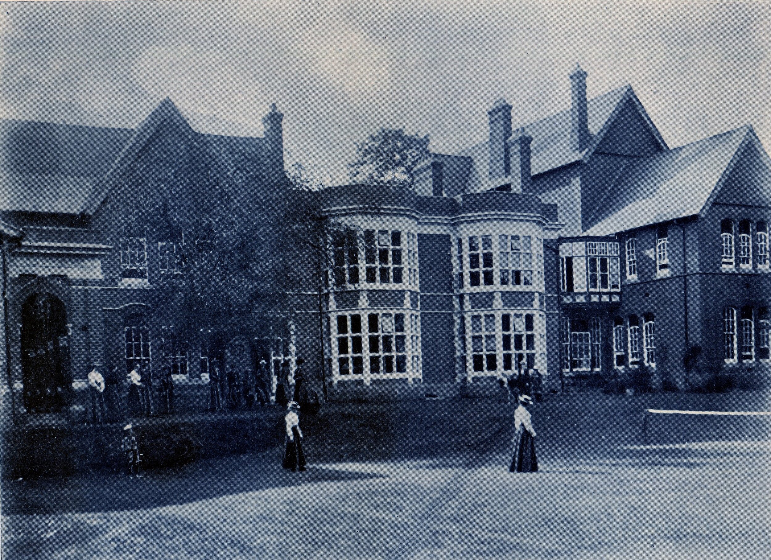  Winchester High School, before the name was changed to St Swithun’s, in 1900 