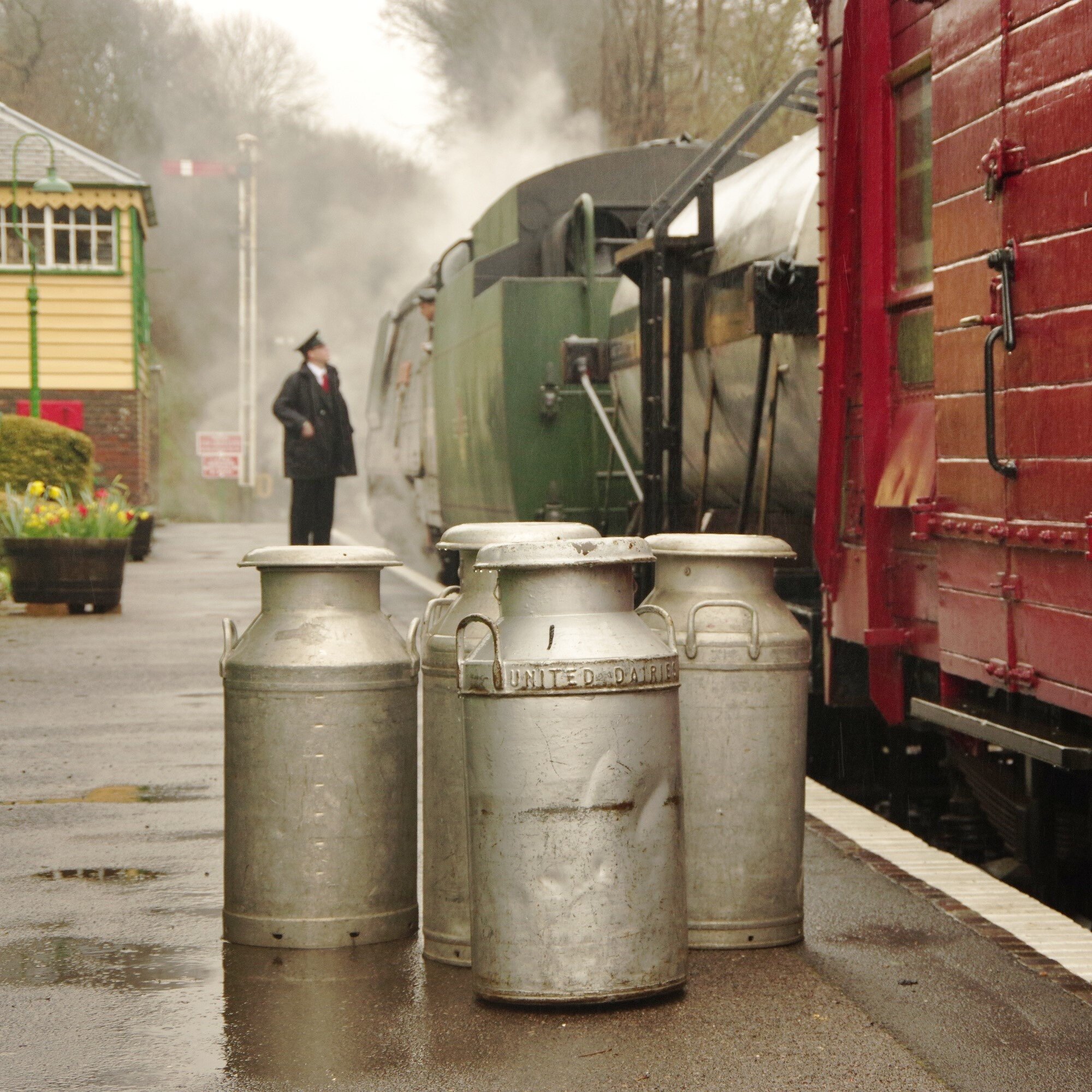 Edible England Ex - Milk Churns (photo by Mid Hants Railway).jpg