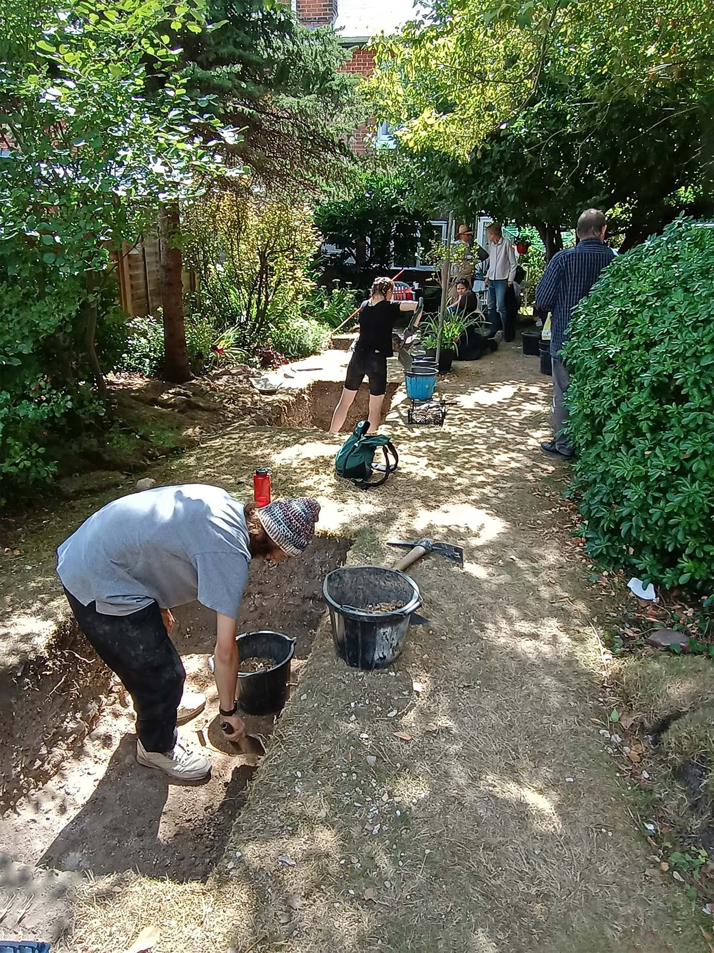 Hyde900: ‘Want your garden dug?’ How the community archaeological excavation of Hyde Abbey is revealing its historic layout. An illustrated talk by Dr John Crook