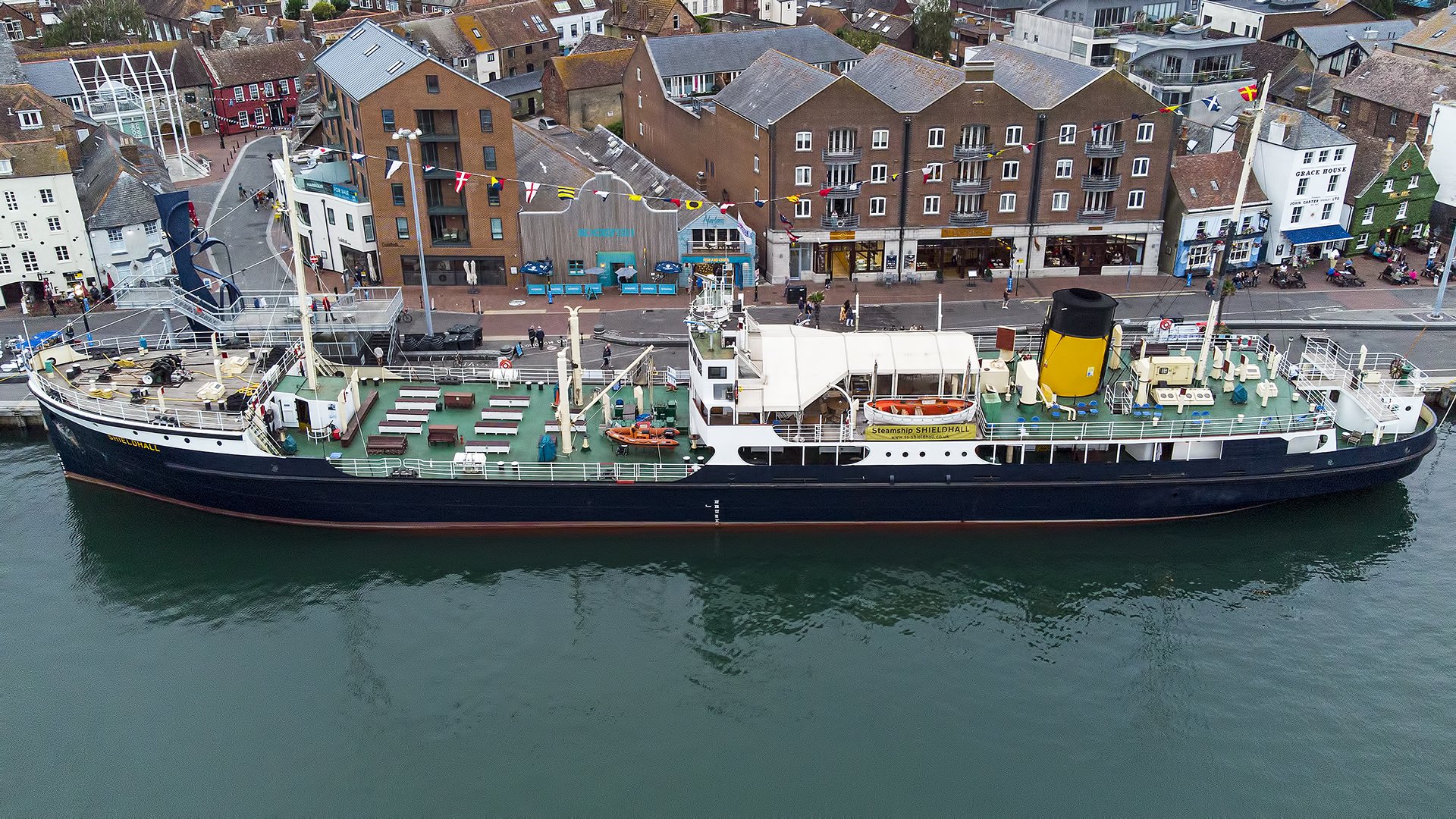 Steamship Shieldhall - The Architecture of Steam!