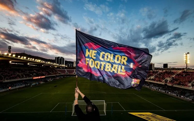 Barça: We Color Football