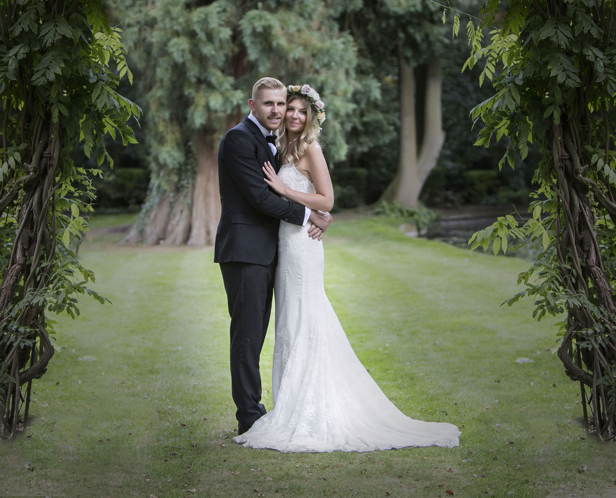 elizabethgphotography_kingslangley_hertfordshire_fineart_wedding_stmichaelsmanor_hotel_stalbans_luciejack_30.jpg