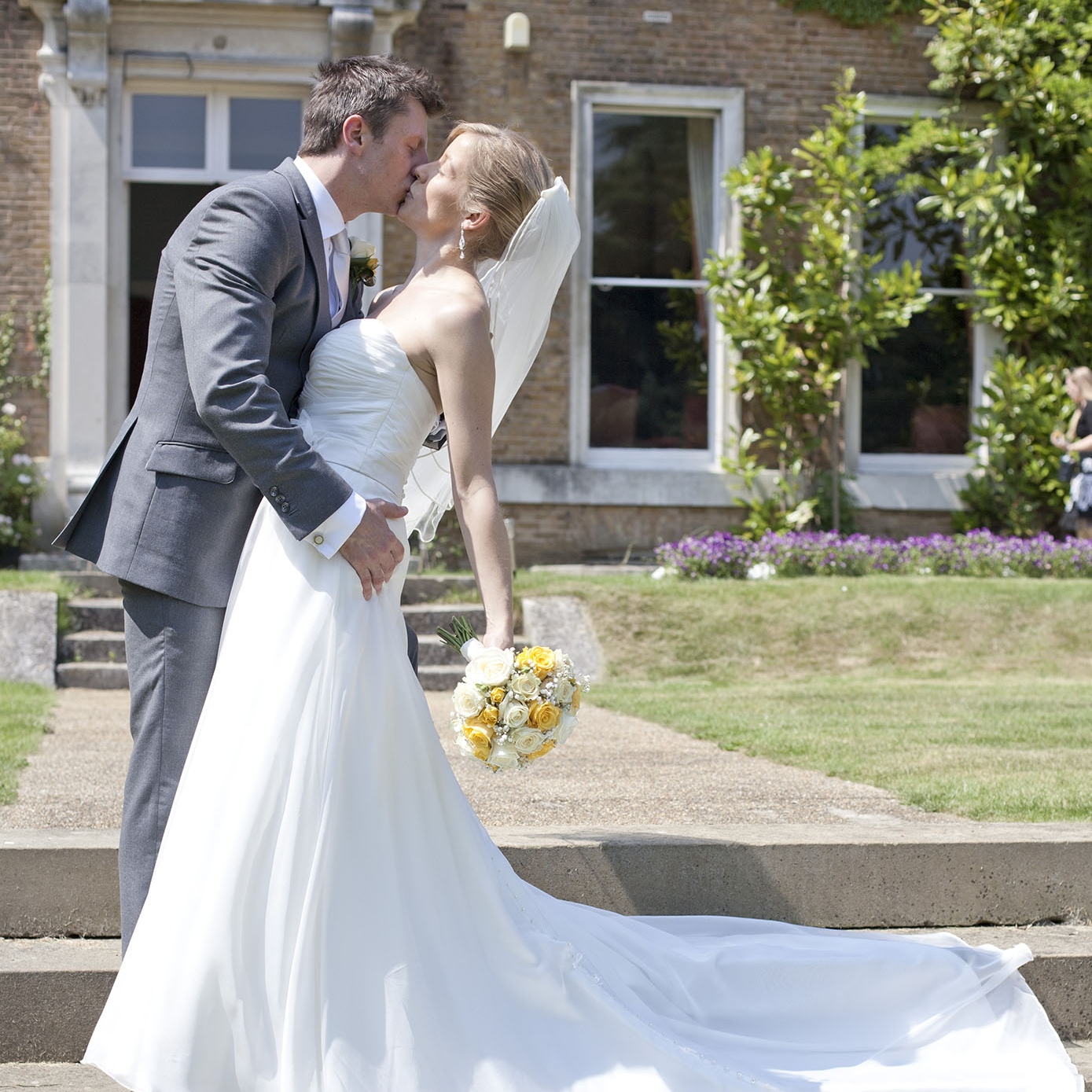 elizabethg_fineart_photography_hertfordshire_rachel_adam_wedding_highelmsmanor_29.jpg