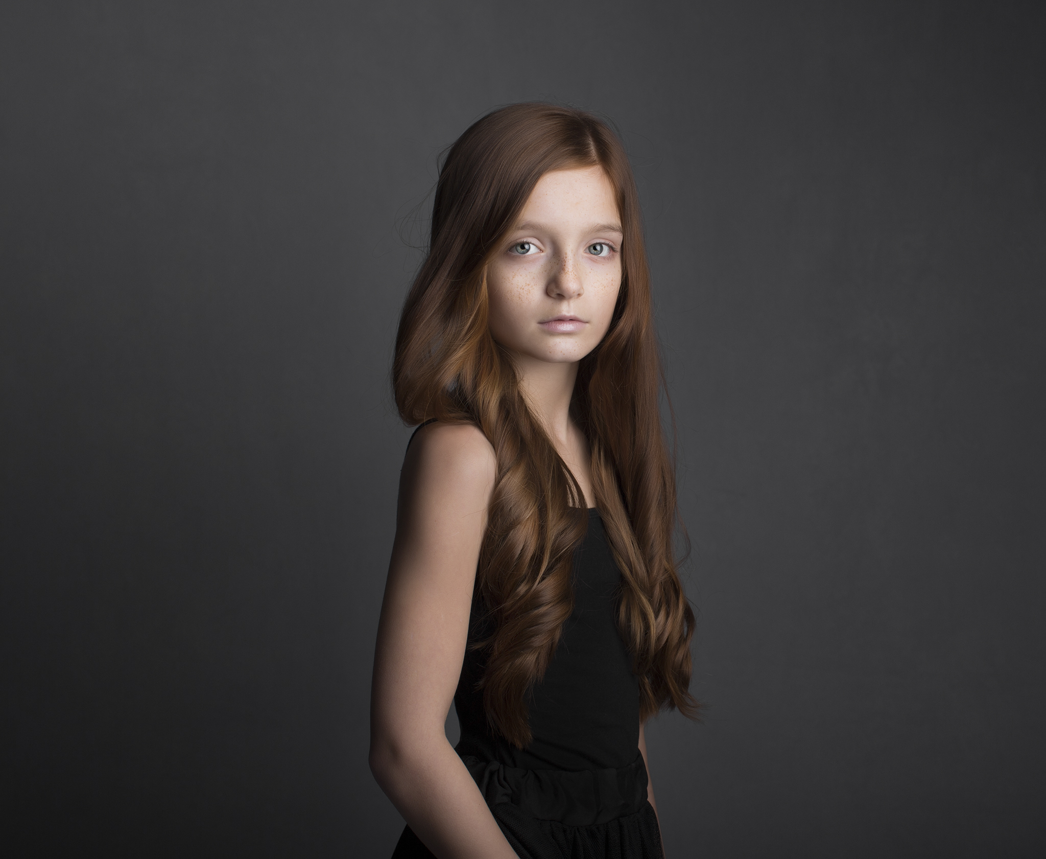 elizabethg_photography_hertfordshire_fineart_child_portrait_model_morgan_2.jpg