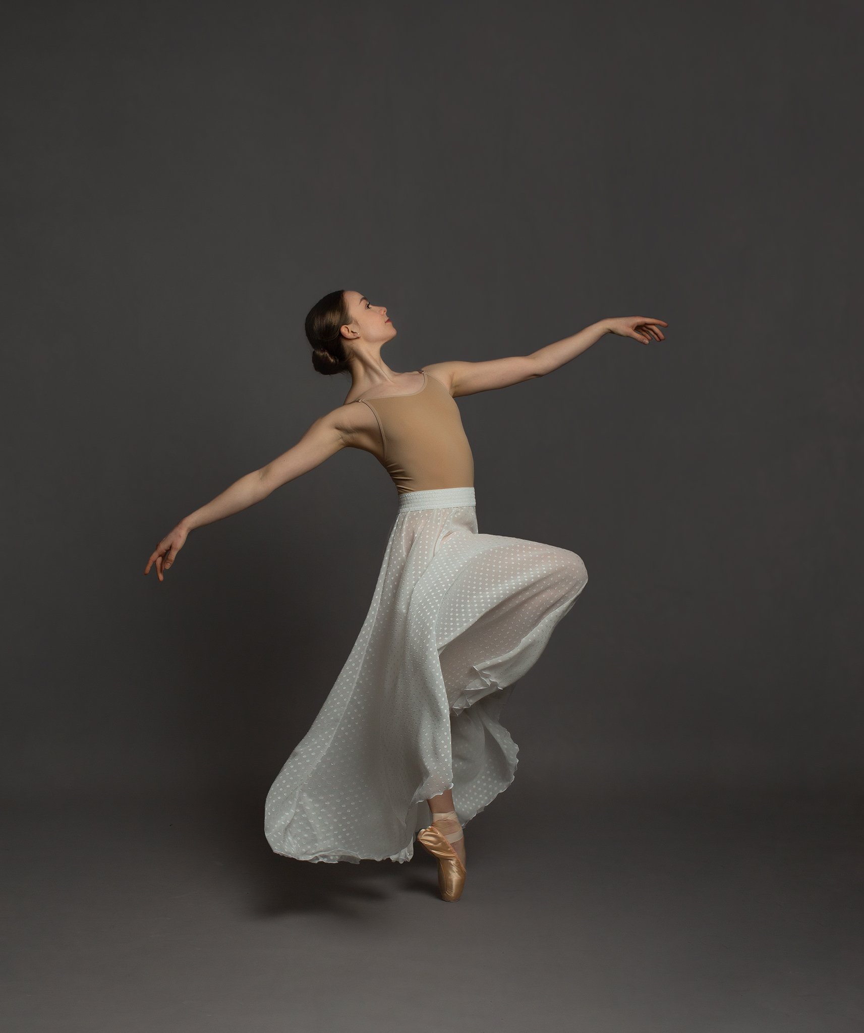 heidi_whiting_ballet_dance_elmhurst_elizabethg_fineart_photographer_kingslangley_hertfordshire (4).jpg