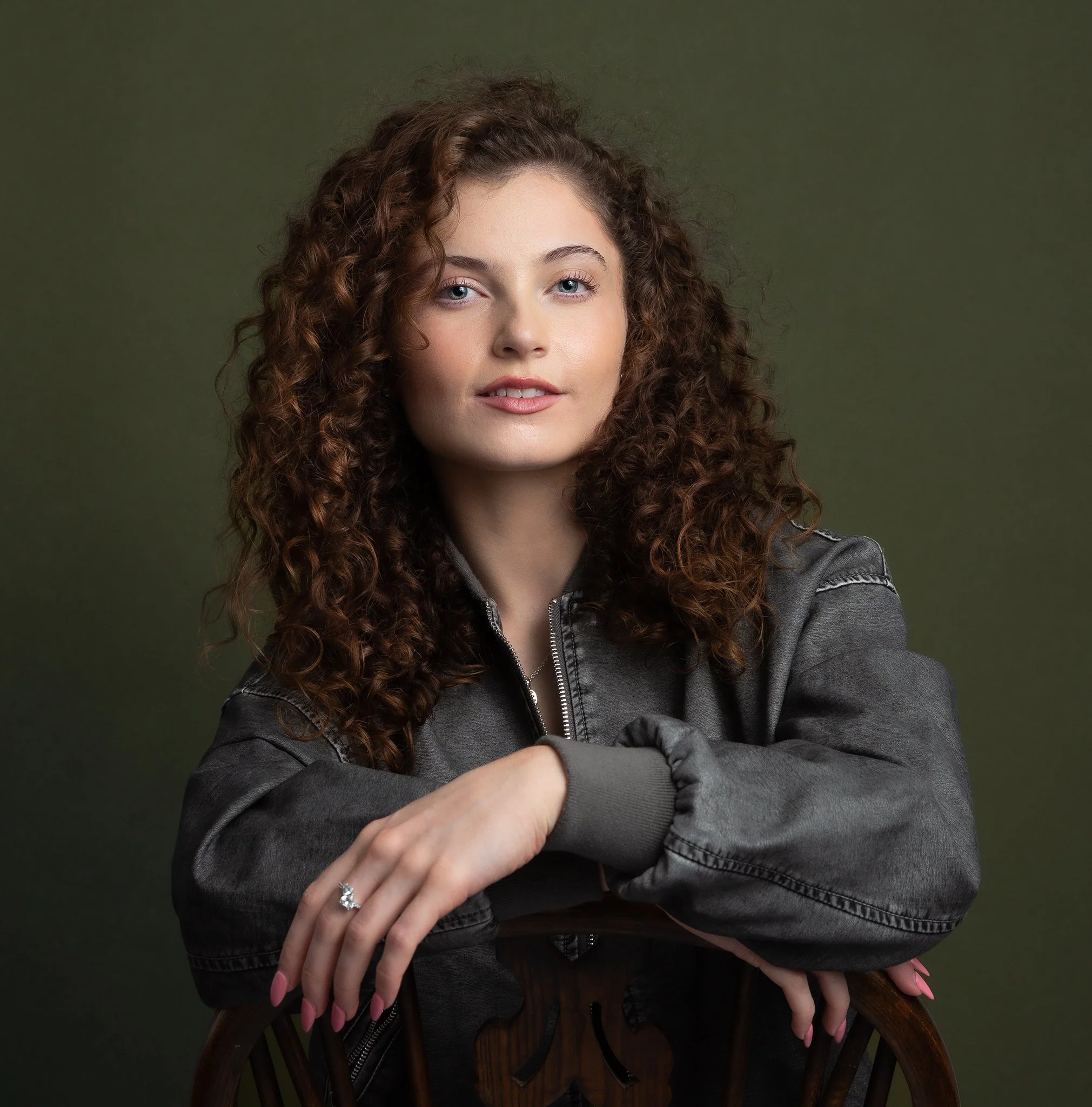 Professional Headshot Photographer in Kings Langley, London — Elizabeth ...