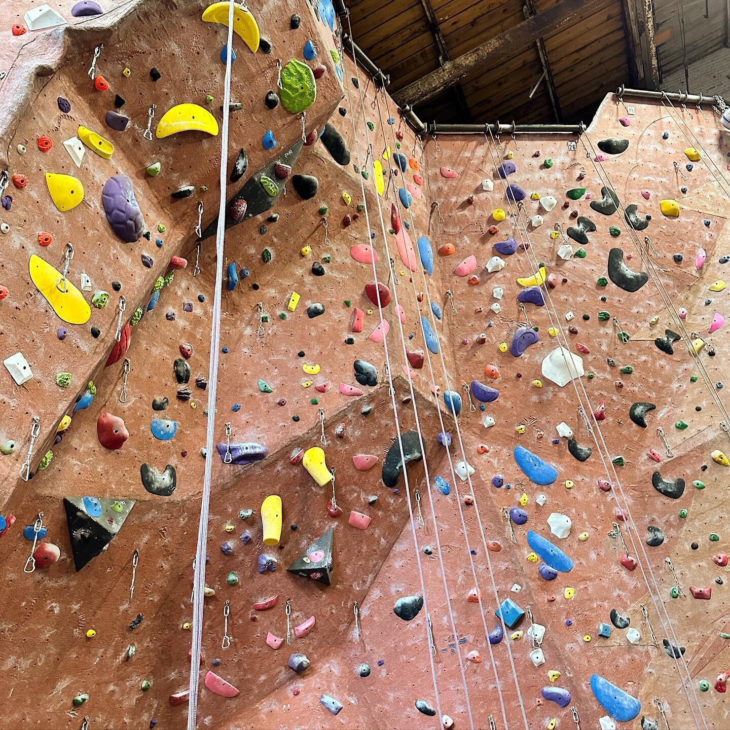 It&rsquo;s the last Tuesday of the month&hellip;meaning it&rsquo;s Top Rope Tuesday! Top ropes are up in the lead cave all day!!! Come on in!