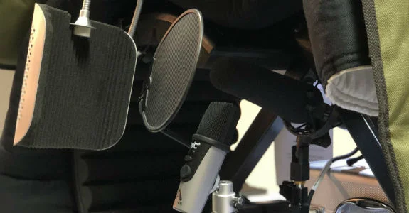 “Com equipamento portátil e improviso no tratamento acústico, você consegue resultados “surpreendentes”