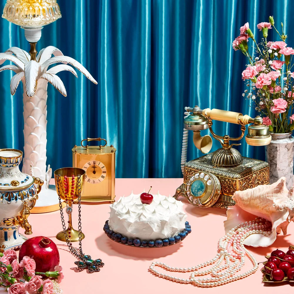 ALICE HUTCHISON - SUSPENDED REALITY