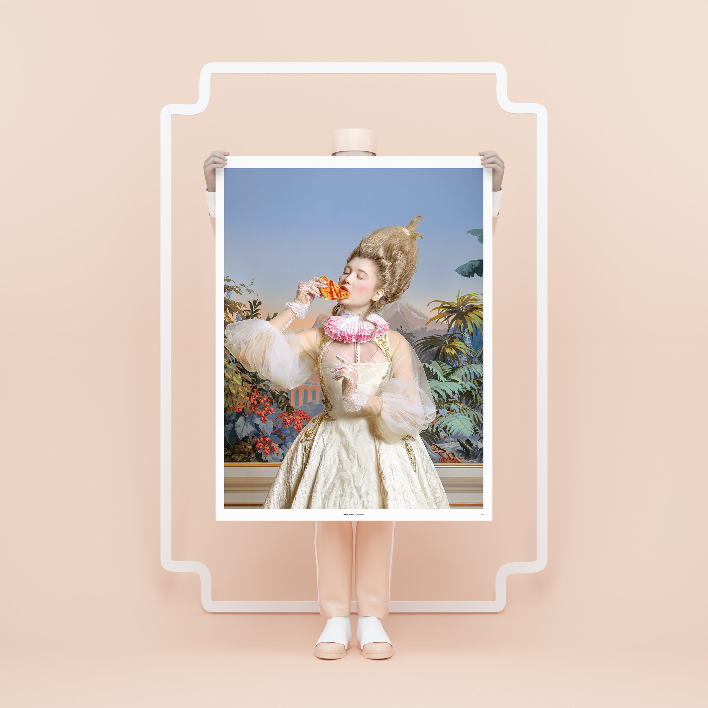 MARIE ANTOINETTE LET THEM EAT PIZZA - XL.jpg