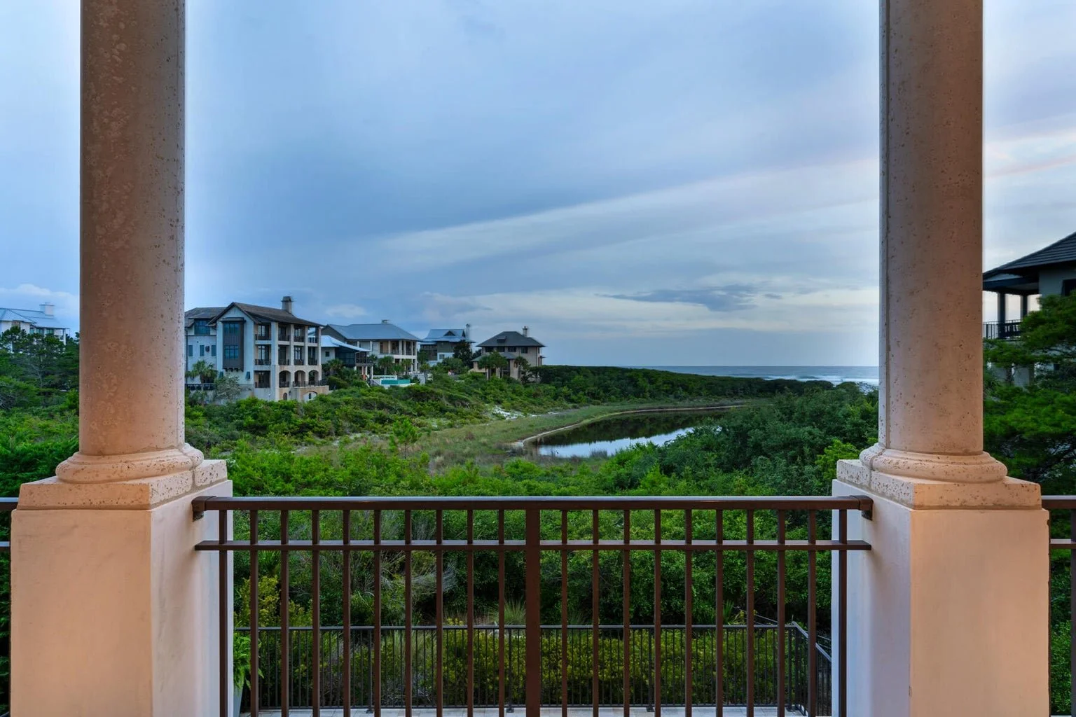 Retreat-Florida-201-W-Bermuda-Drive-26.jpg