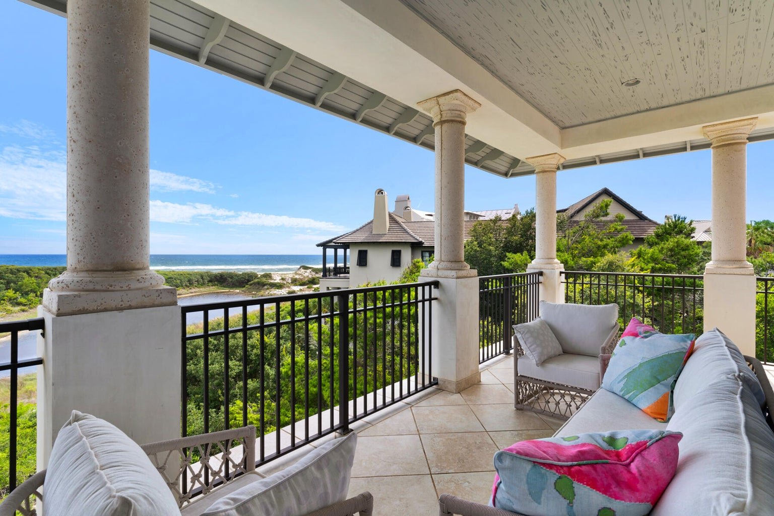 Retreat-Florida-201-W-Bermuda-Drive-36.jpg