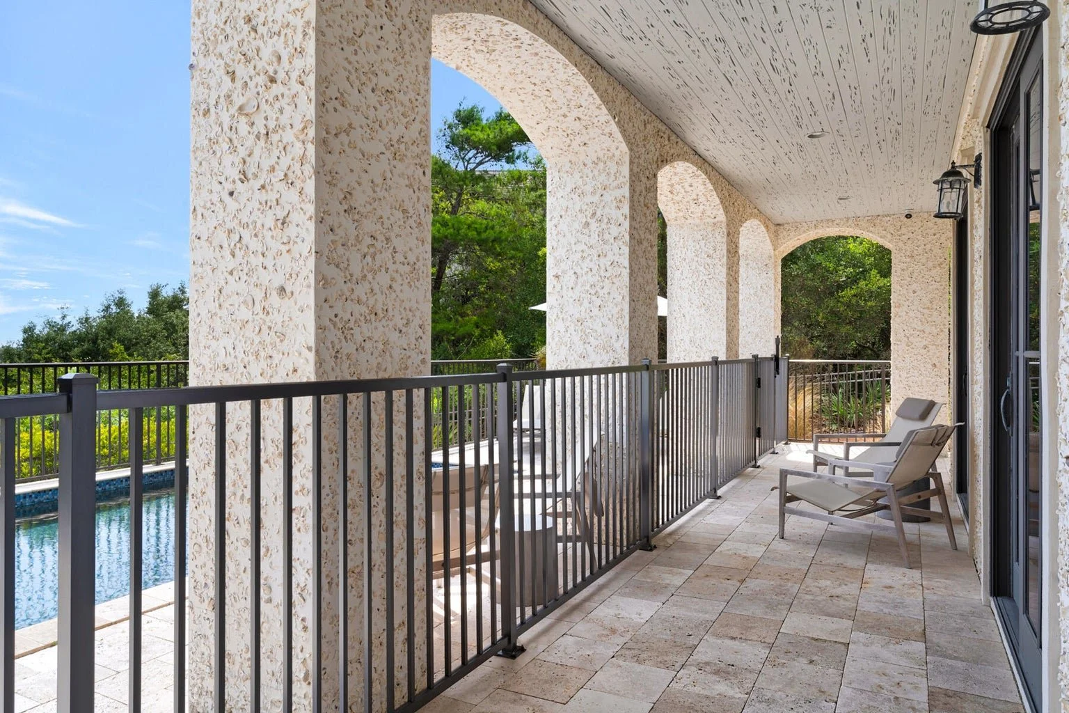 Retreat-Florida-201-W-Bermuda-Drive-75.jpg