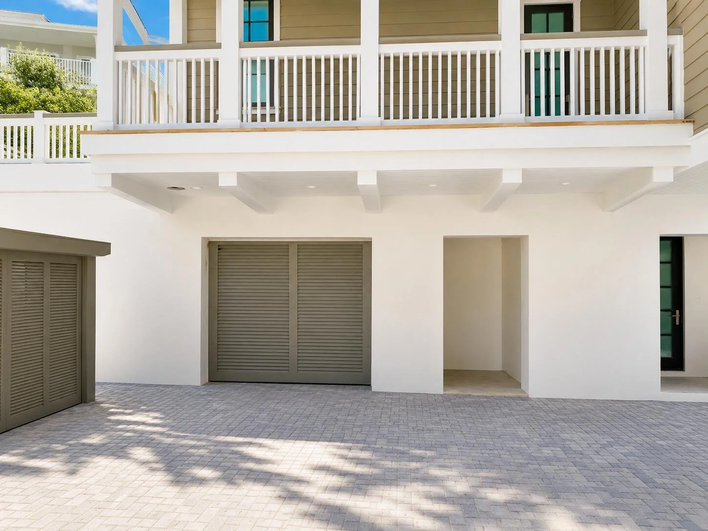 Retreat-Florida-151-Saint-Lucia-Lane-19.jpg