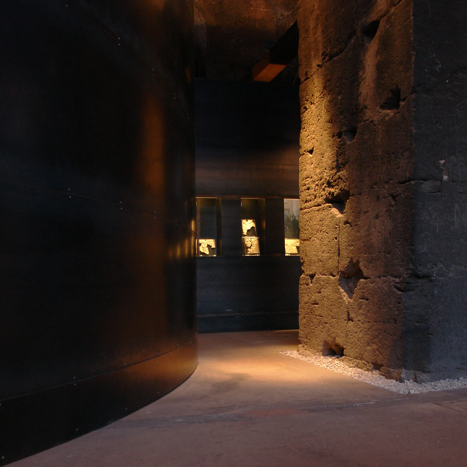 Vania-Gianese_Spazi-Consonanti_Colosseo_03.jpg