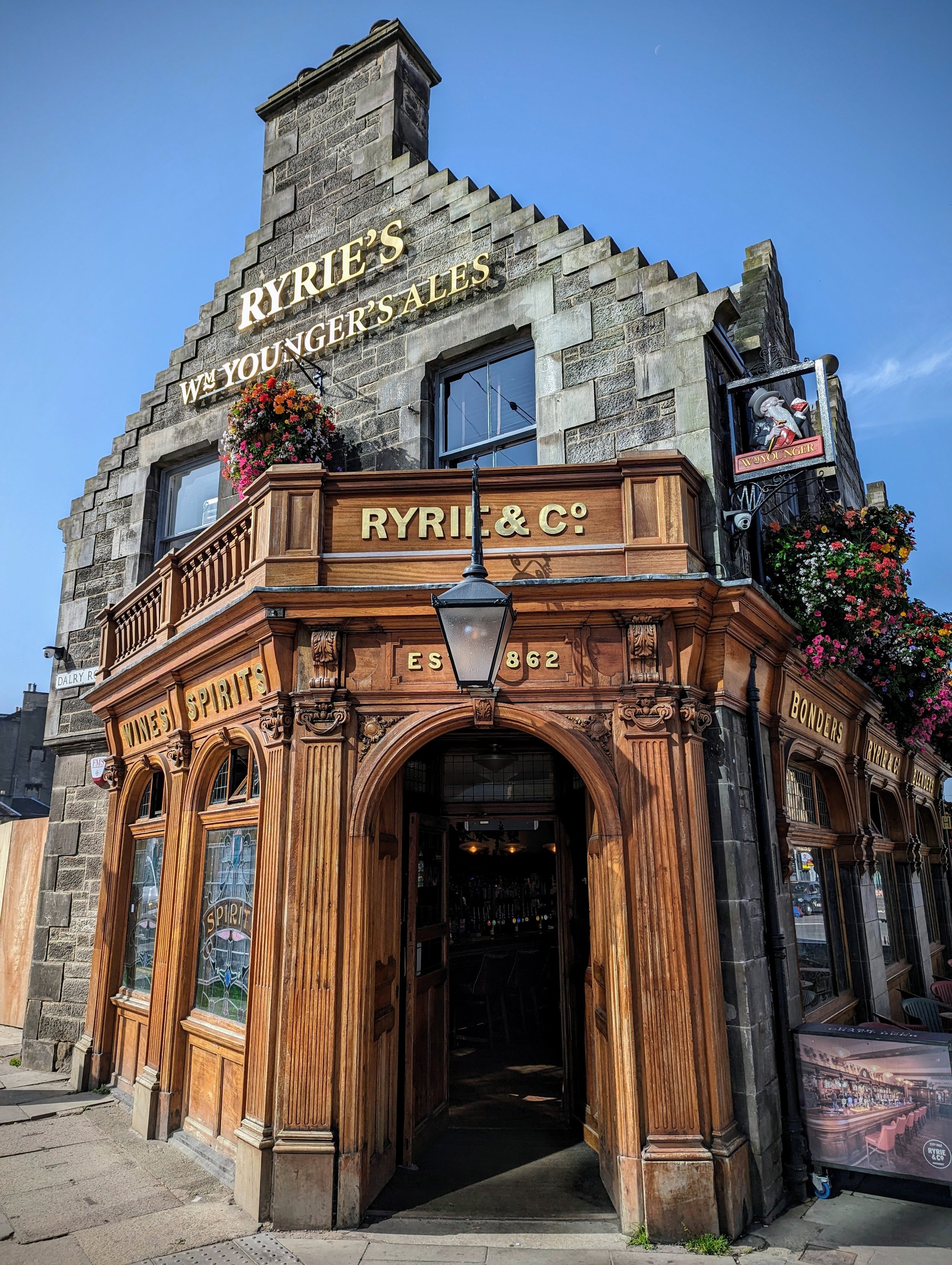 Ryries Bar Edinburgh.jpg