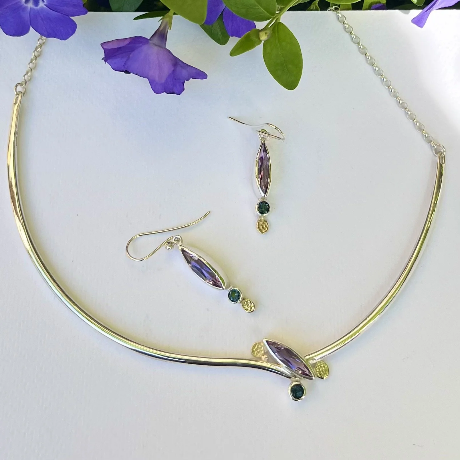 Matching set. Amethyst and topaz  .