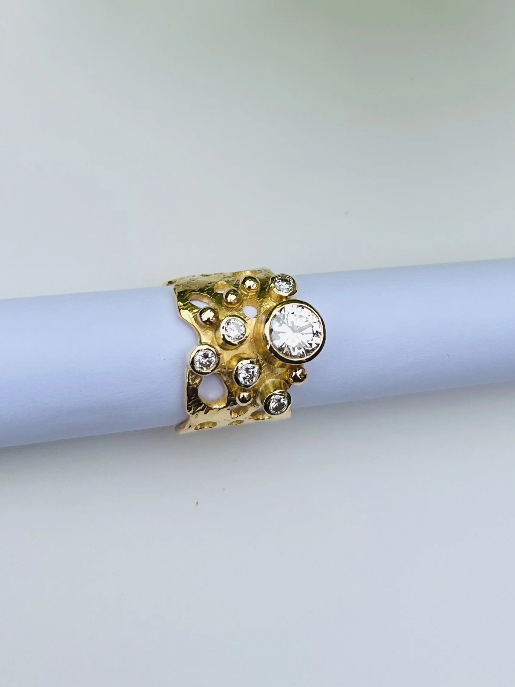 22ct Gold and Diamond ring.