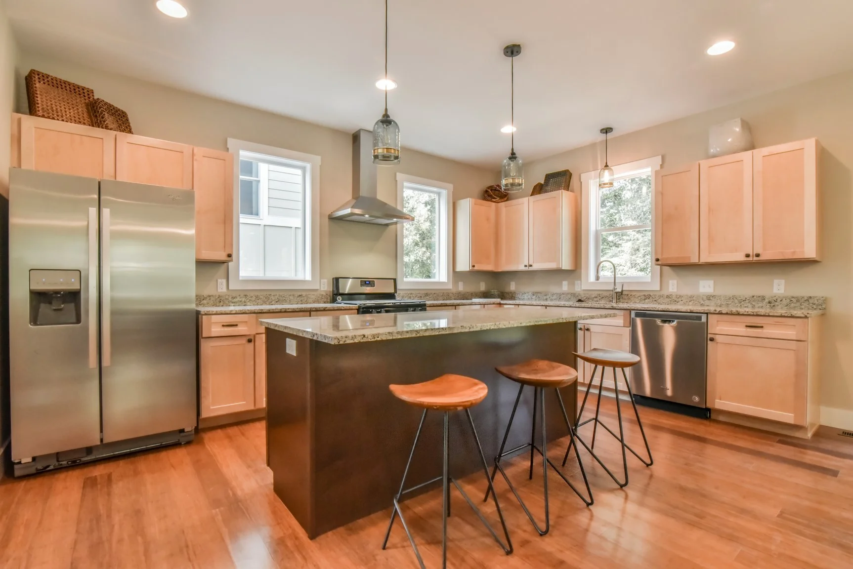 Gourmet kitchen