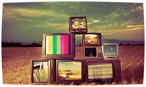 MIRA, ESTA ES MI VIDA HACIENDO TELE