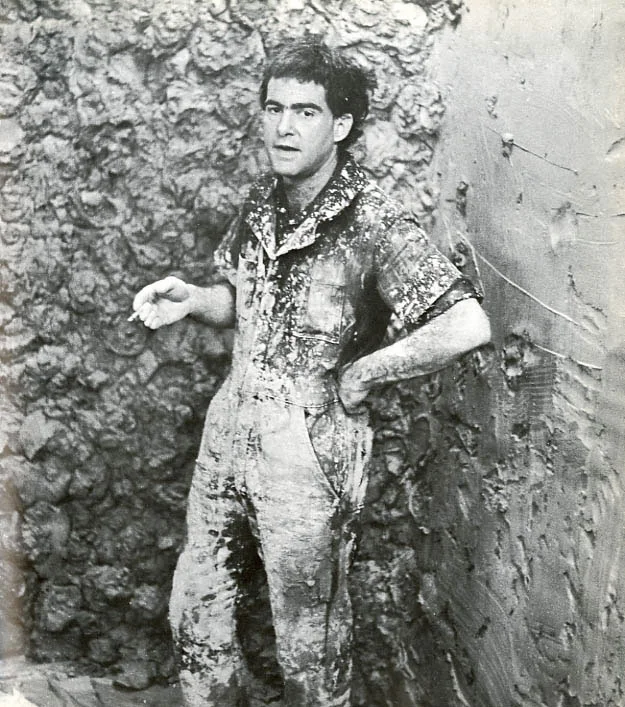 Larry Poons at Syracuse University in 1976. Photo by Stuart Lisson.