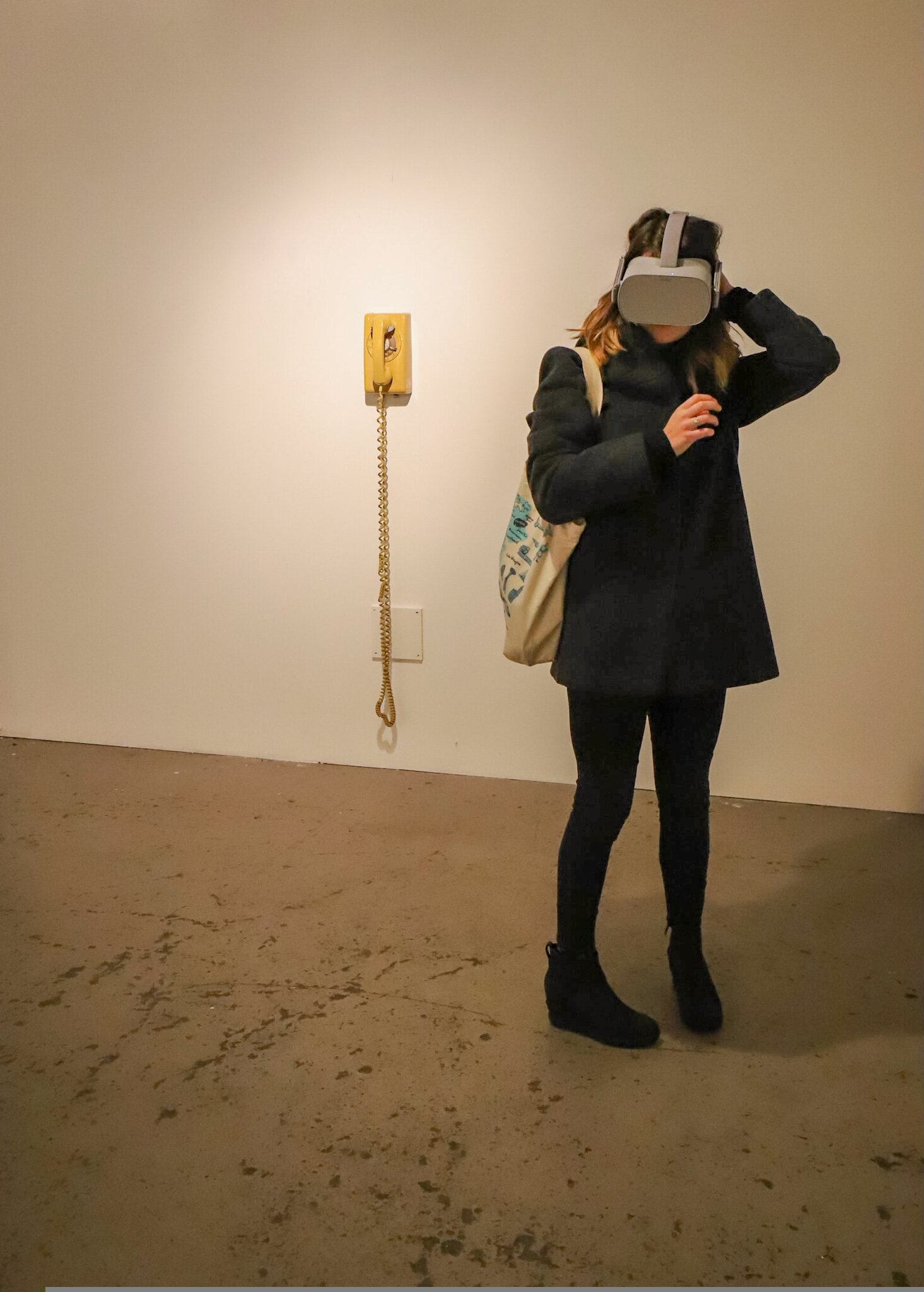 Audio piece on telephone, VR 360° Video