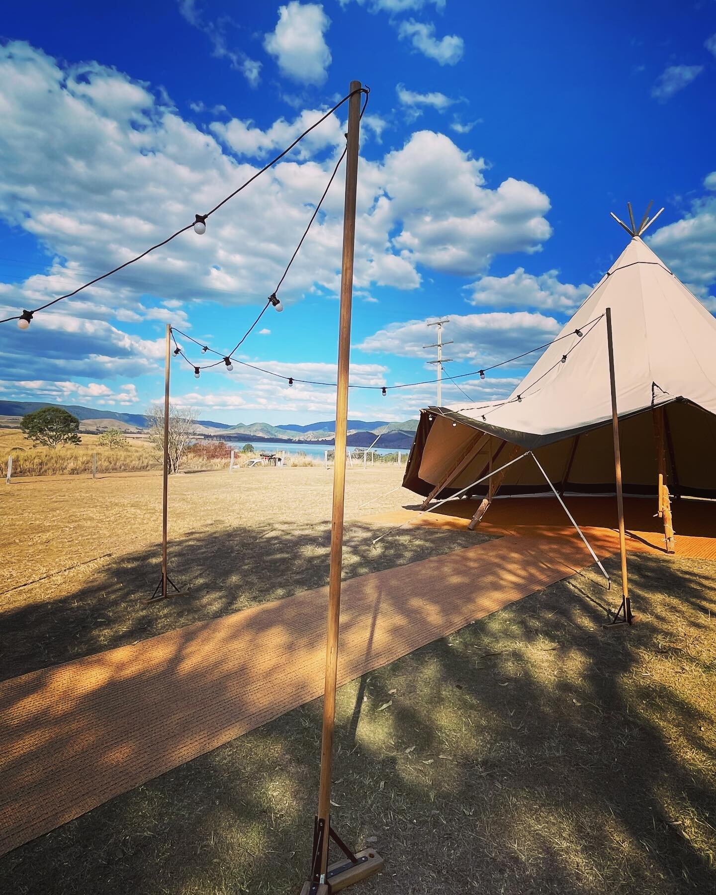 Amazing views and glorious sunshine for  an intimate wedding at @somersetsunset with one of our stunning white tipis #makatipi #weddingvibes #boho #tipiwedding #whitetipis #weddingtipis