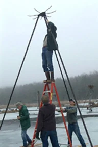 Erecting03.jpg