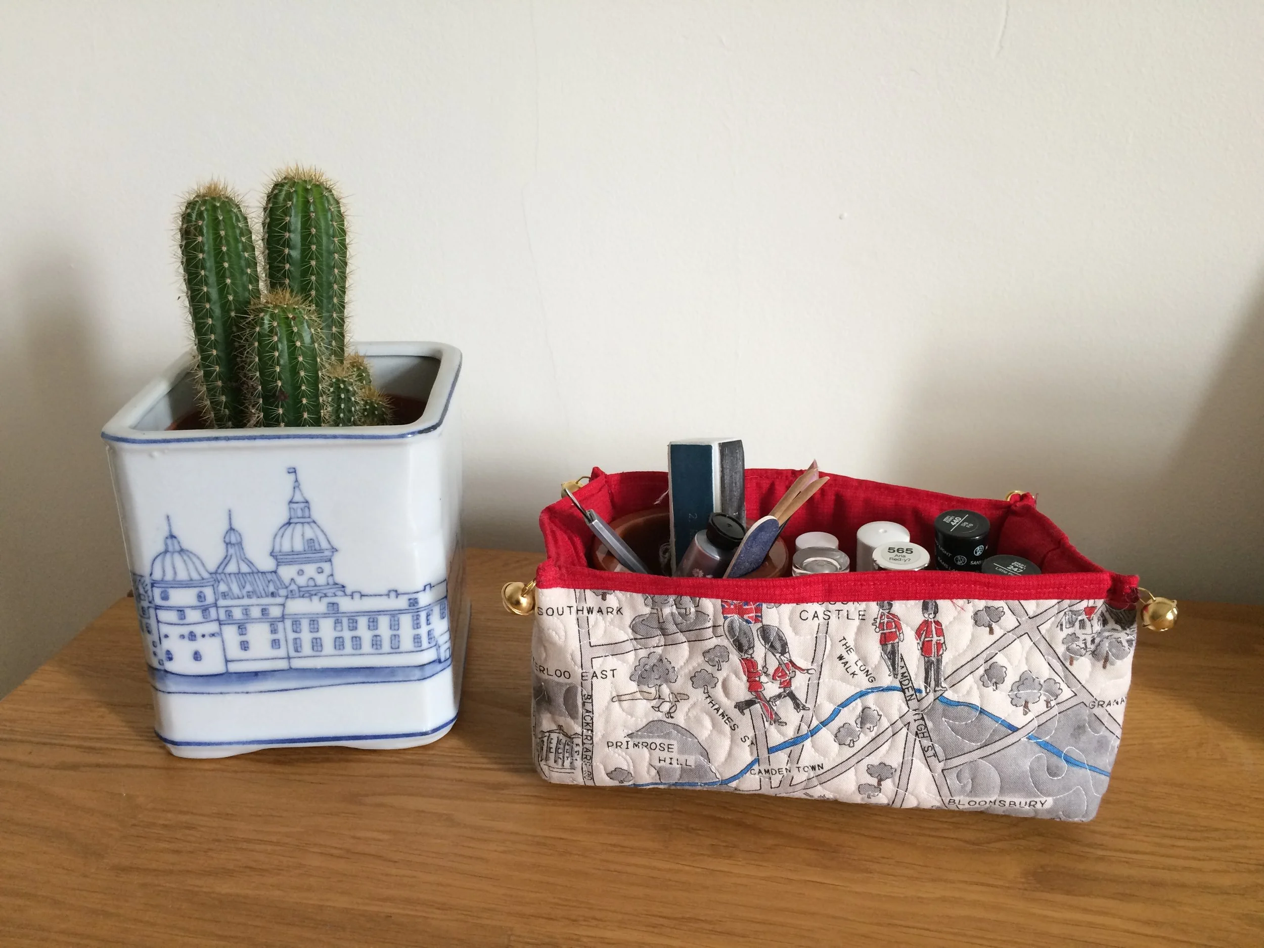 Manicure fabric box - easy tutorial