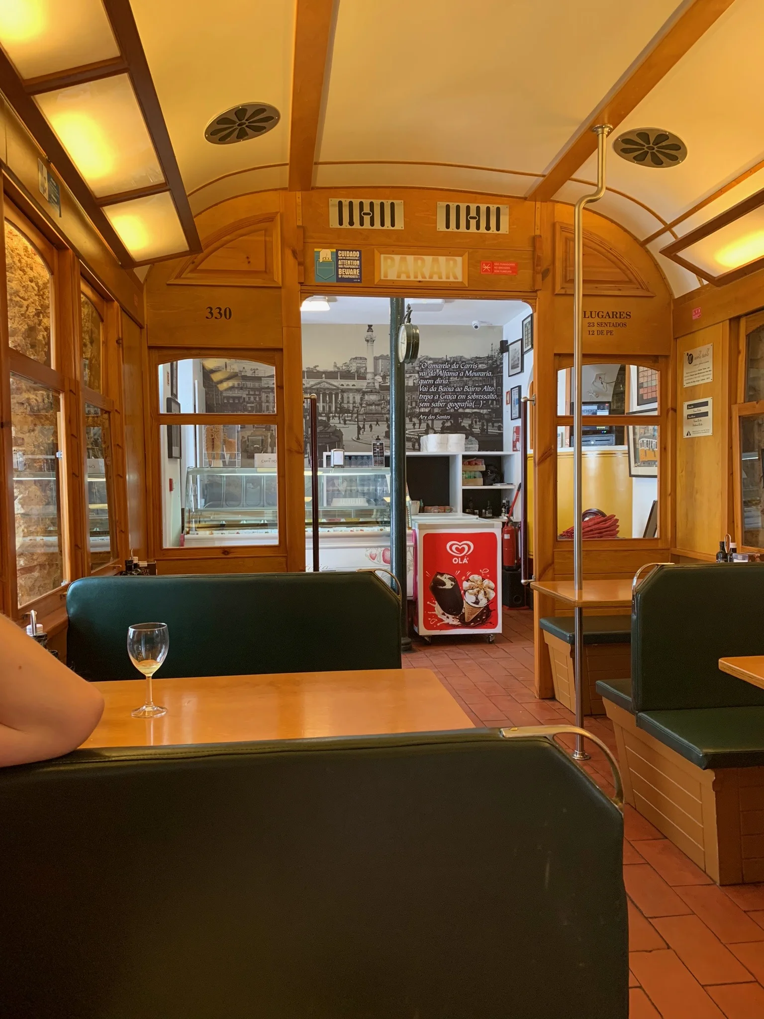 Interior of ‘28Cafe’, Rua de Santa Cruz do Castelo