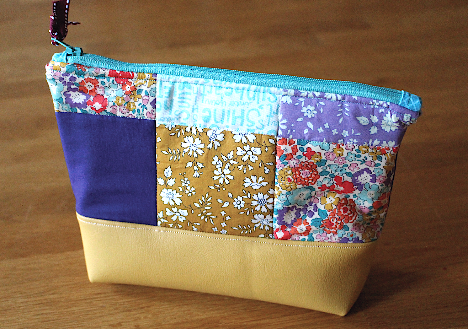 Faux leather patchwork pouch pattern