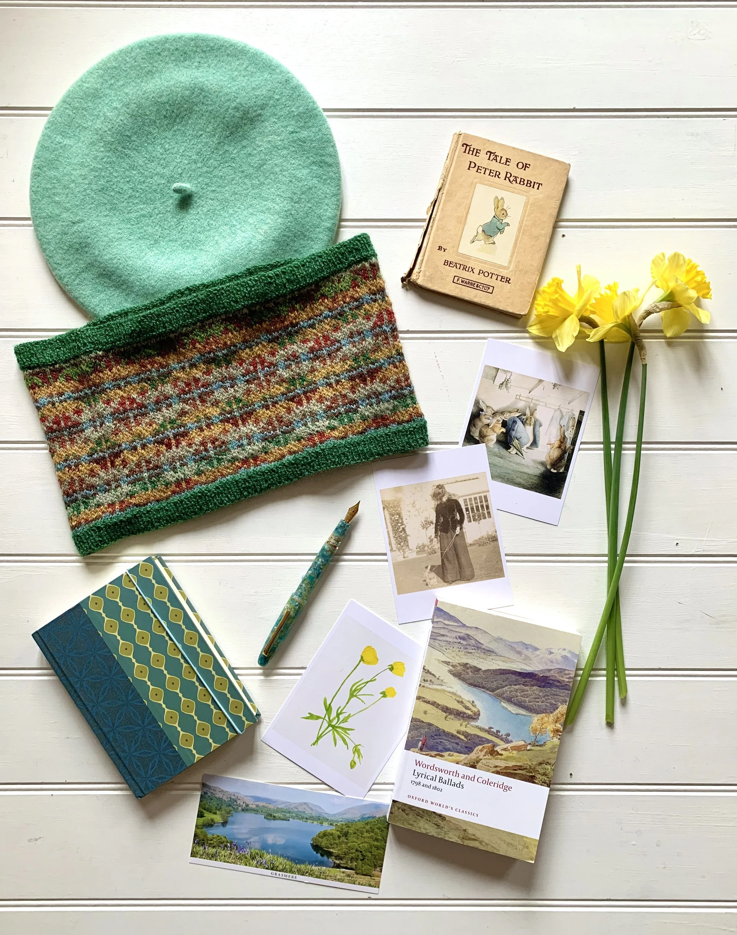 Making a fairisle cowl, Beatrix Potter at the V & A and a Cumbrian weekend