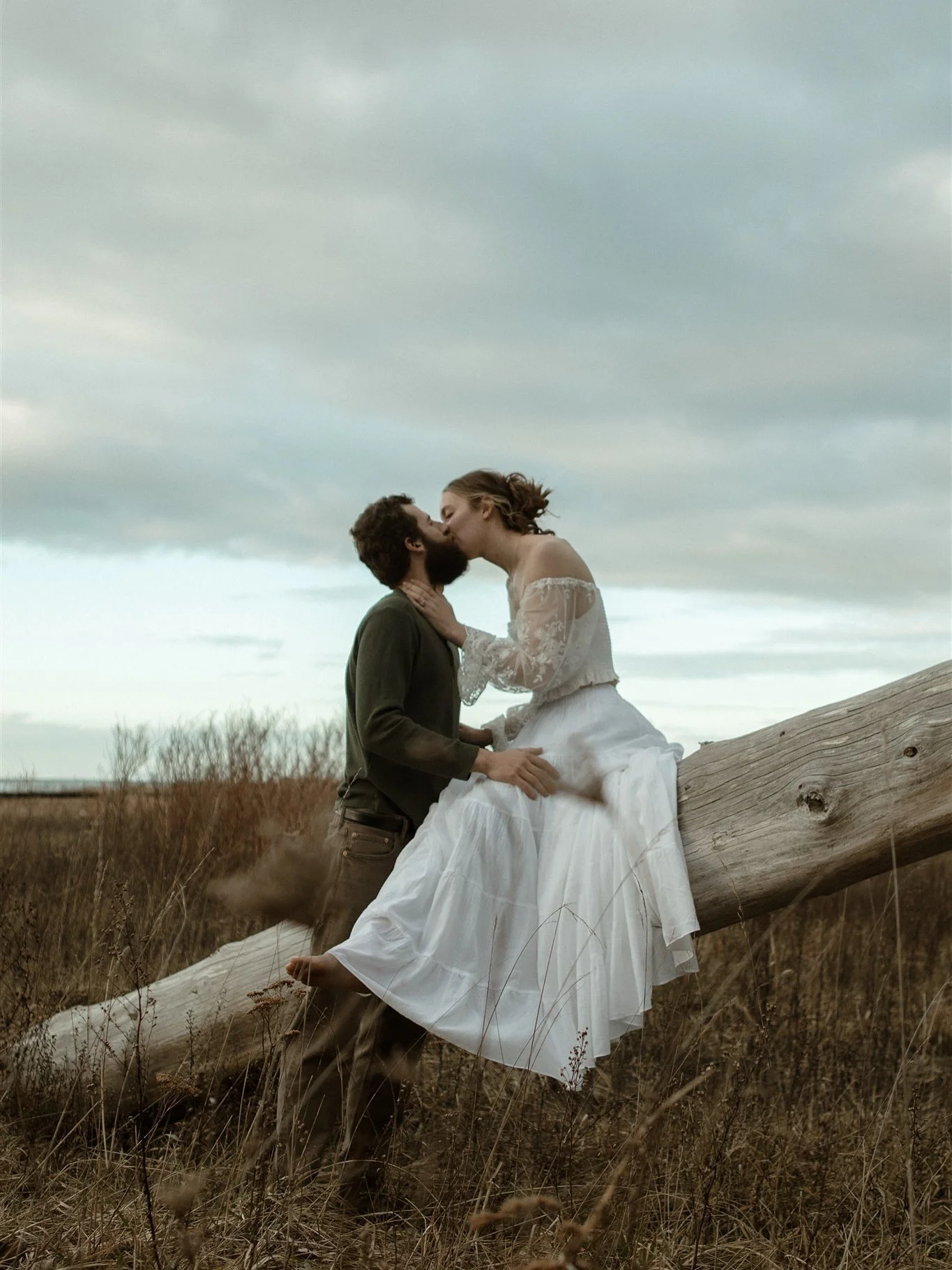 Wedding day for these two! A few favs from our VERY chilly time together back in February - A perfectly moody PNW evening running around a preserve.