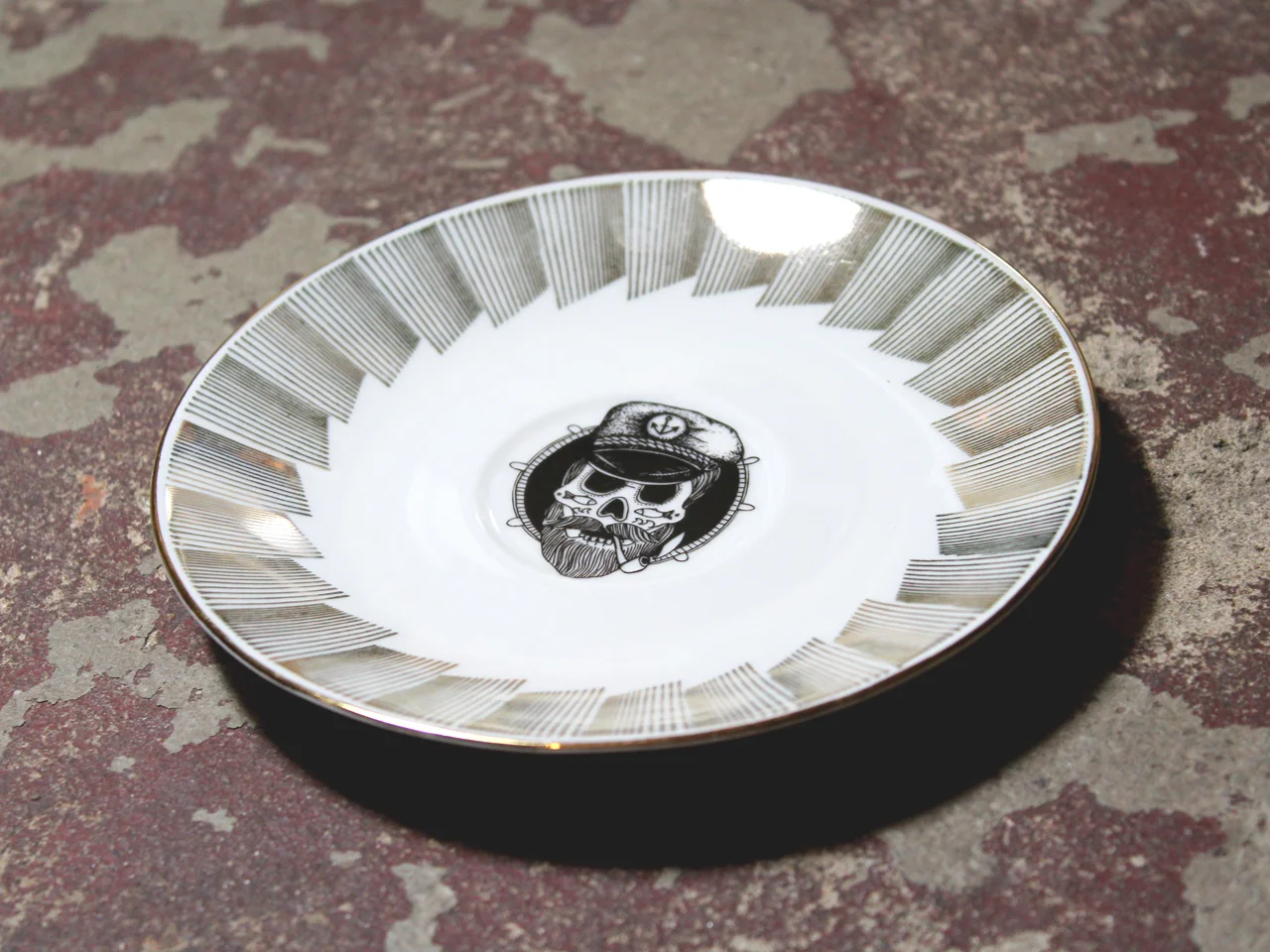 FrauInes-Vintageporzellan-Dessertteller_GoldenSeabear_1.jpg
