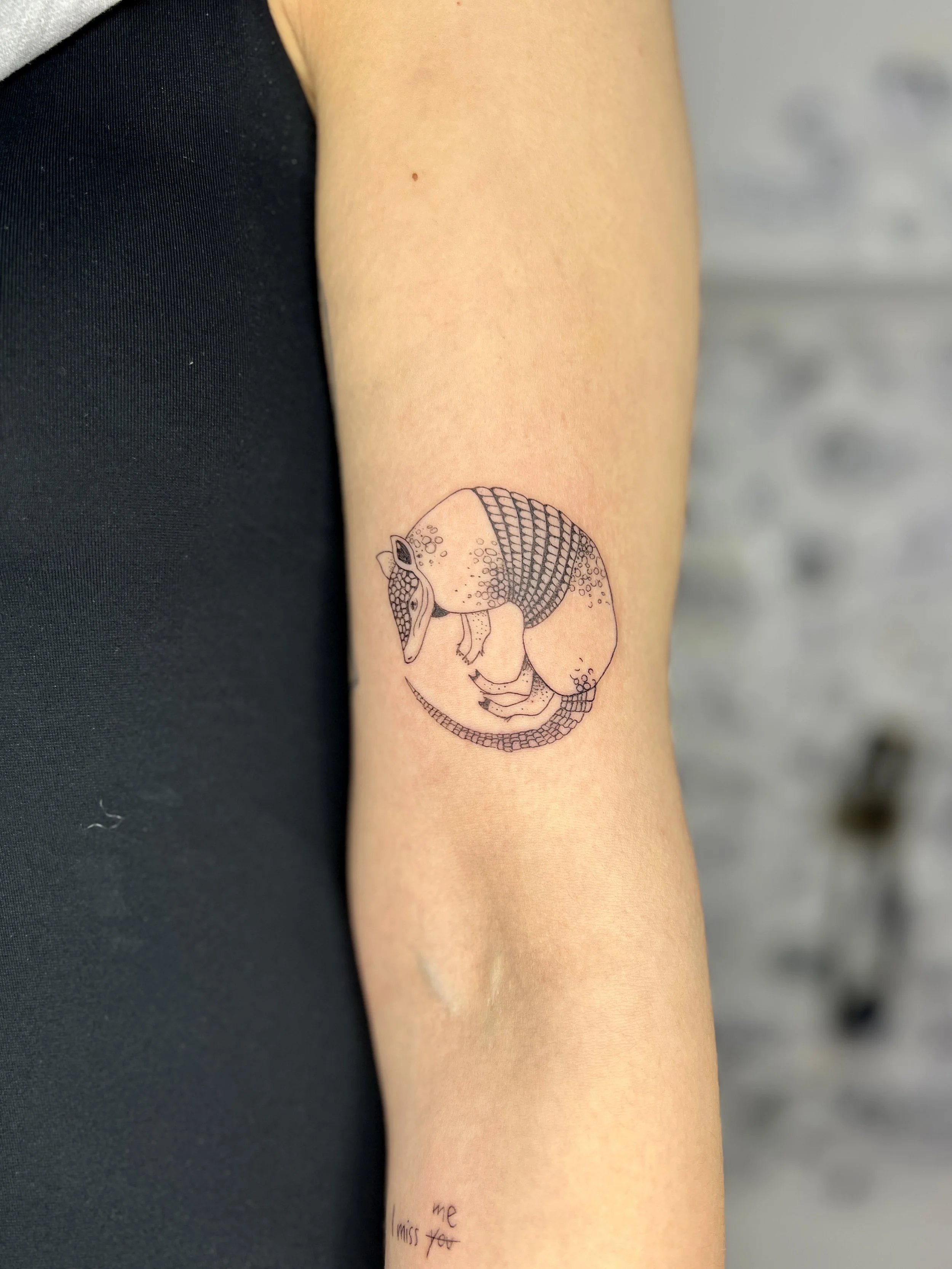 FrauInes_Tattoo_Guerteltier.jpg