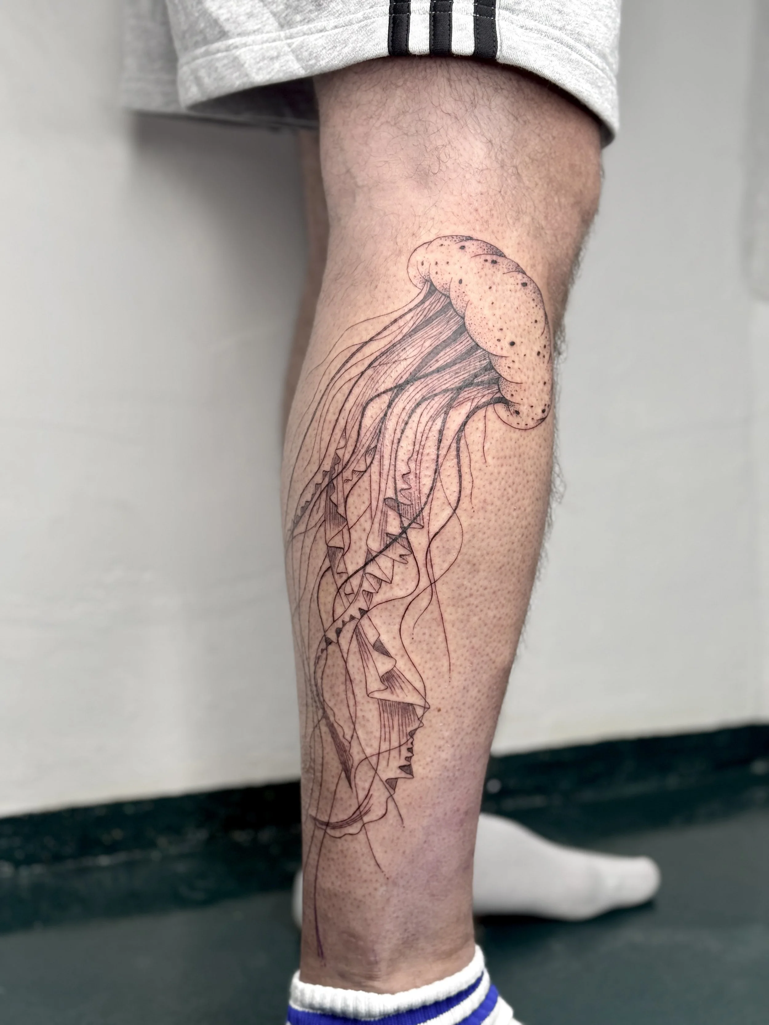 FrauInes_Tattoo_QualleBig.jpg