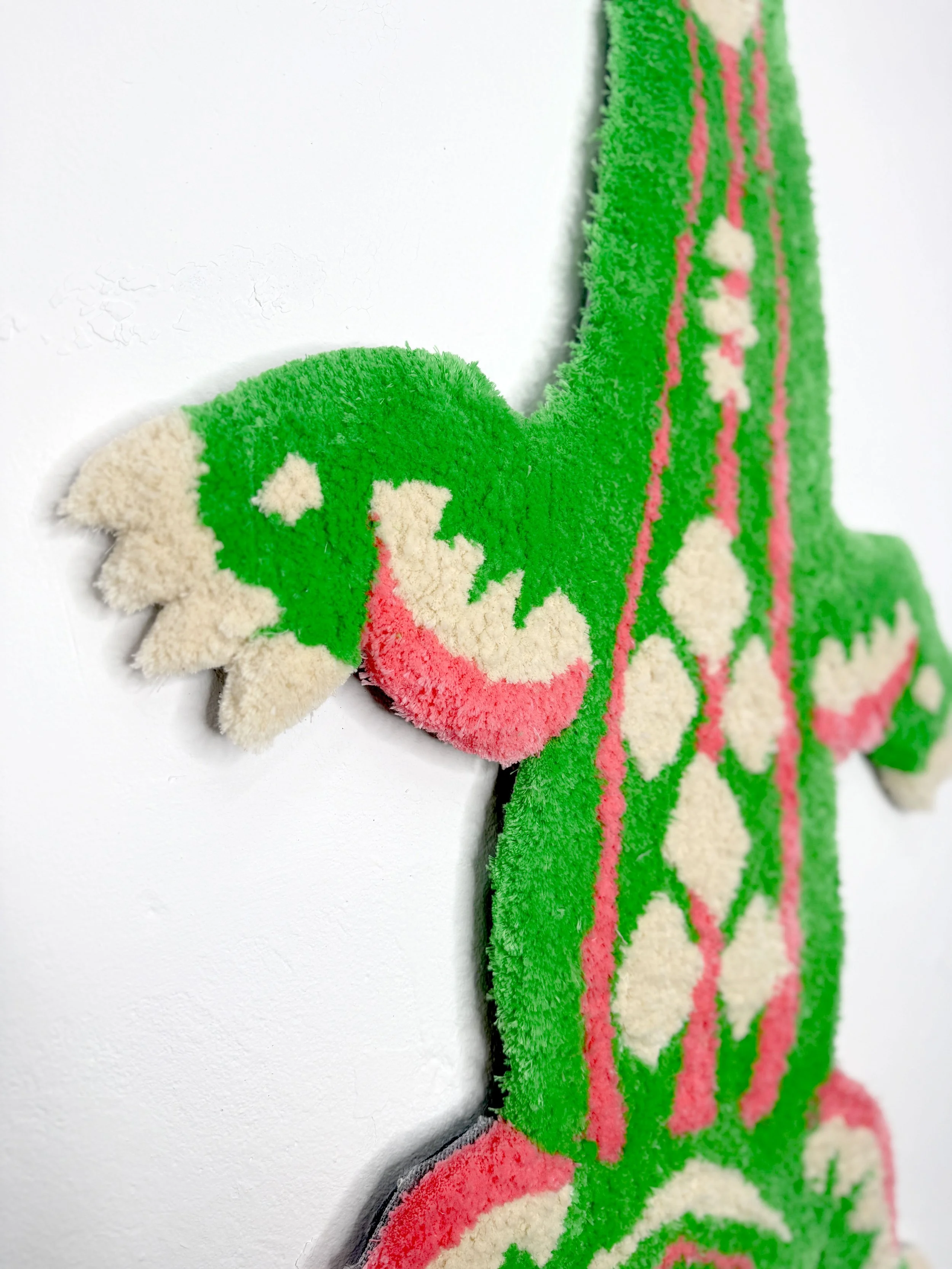 FrauInes_Rugs_Croco_hellgruenrosabeige_3.jpg