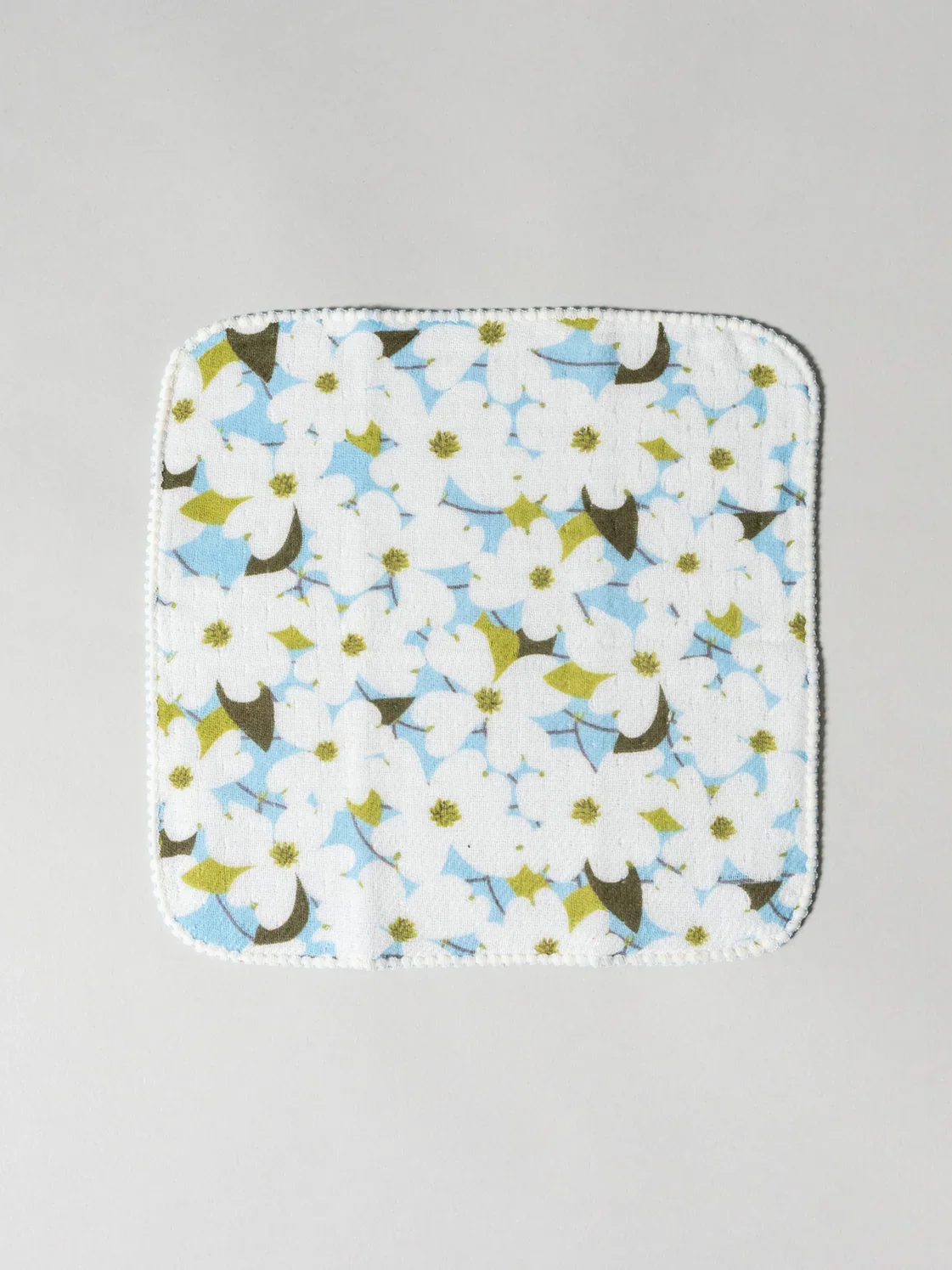 Kontex_Haikara_Little_Handkerchief_Dogwood_Blue-2_1121x1495.jpg.webp